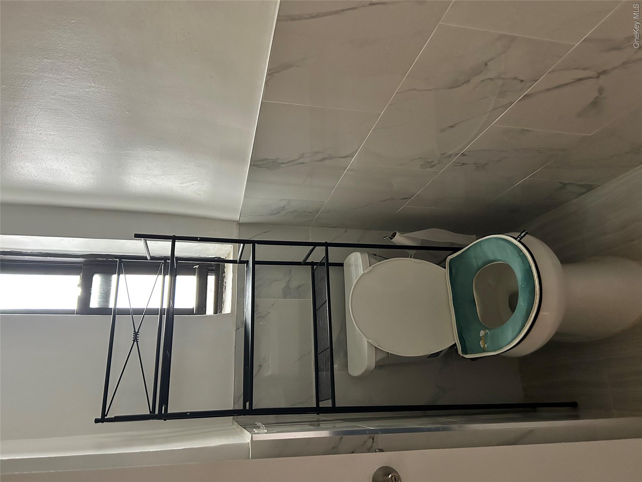 150-29 72 Road, Unit 6 photo 6