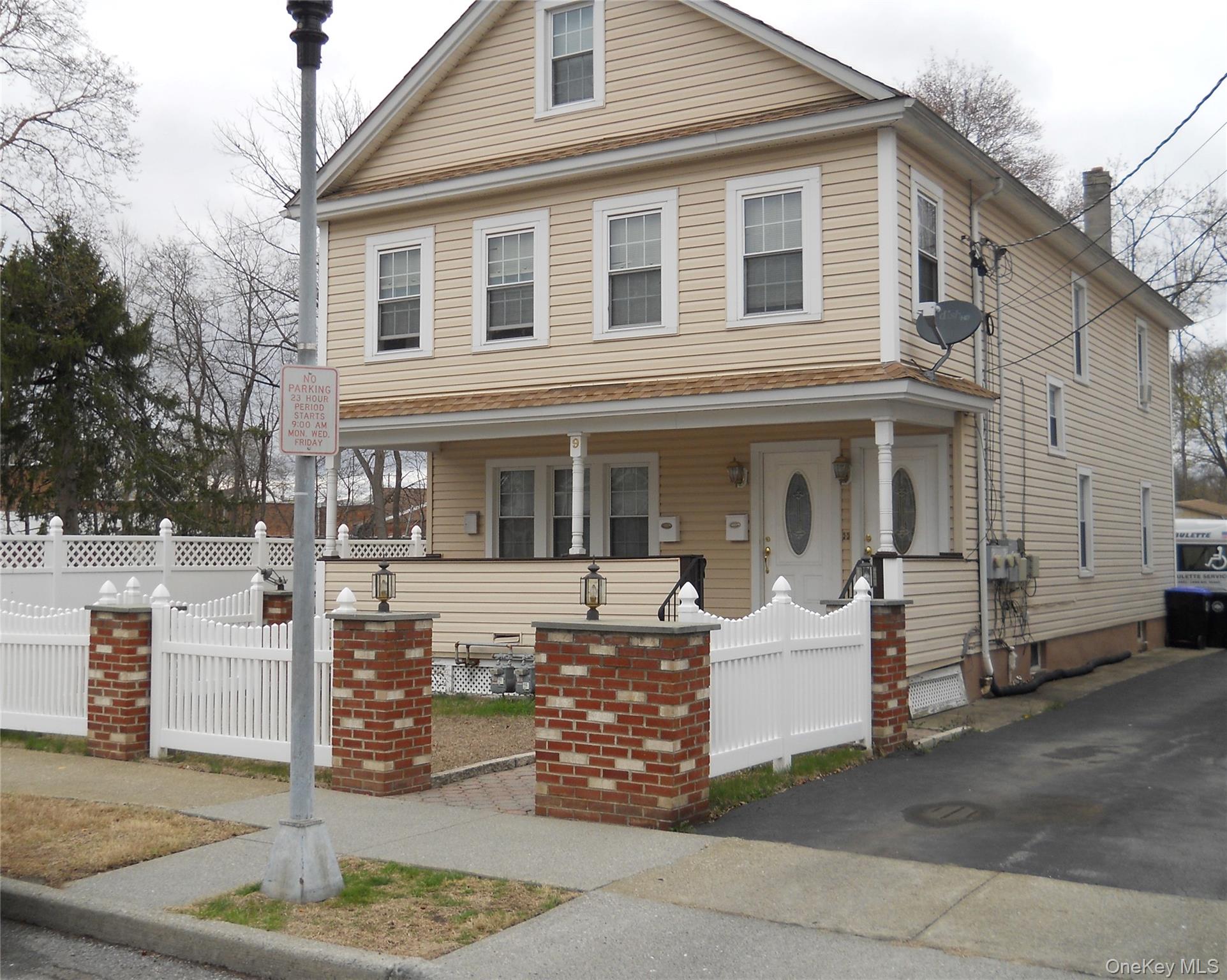 9 Lawrence Road – For Sale photo 2