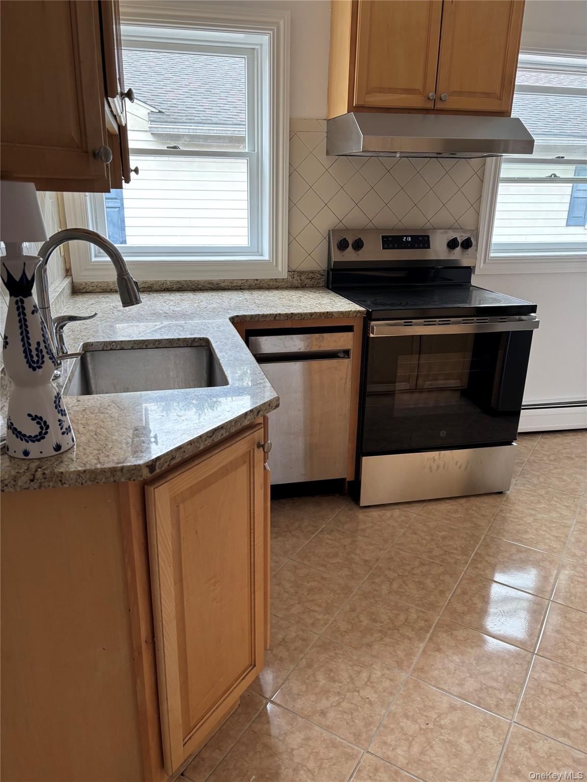 76B Westchester Avenue – For Rent photo 3