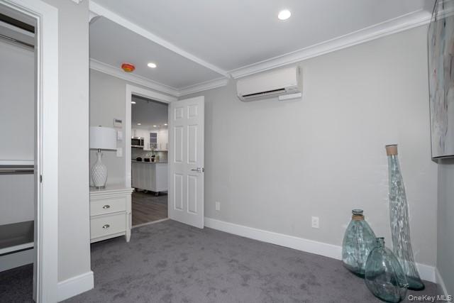 35-4 New York Avenue, Unit 35-4 photo 8