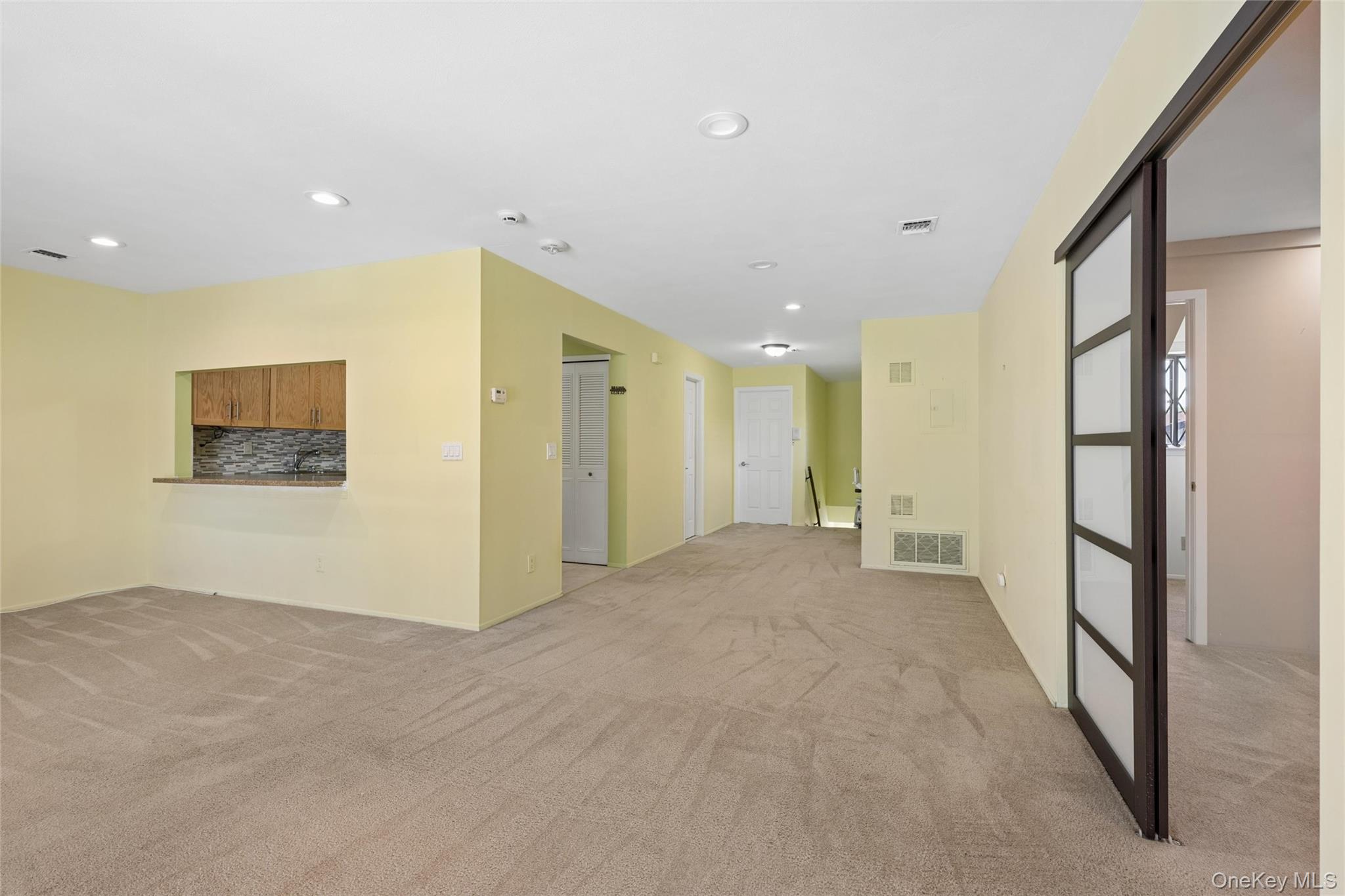 86 W Cambridge Drive W, Unit 86 photo 24