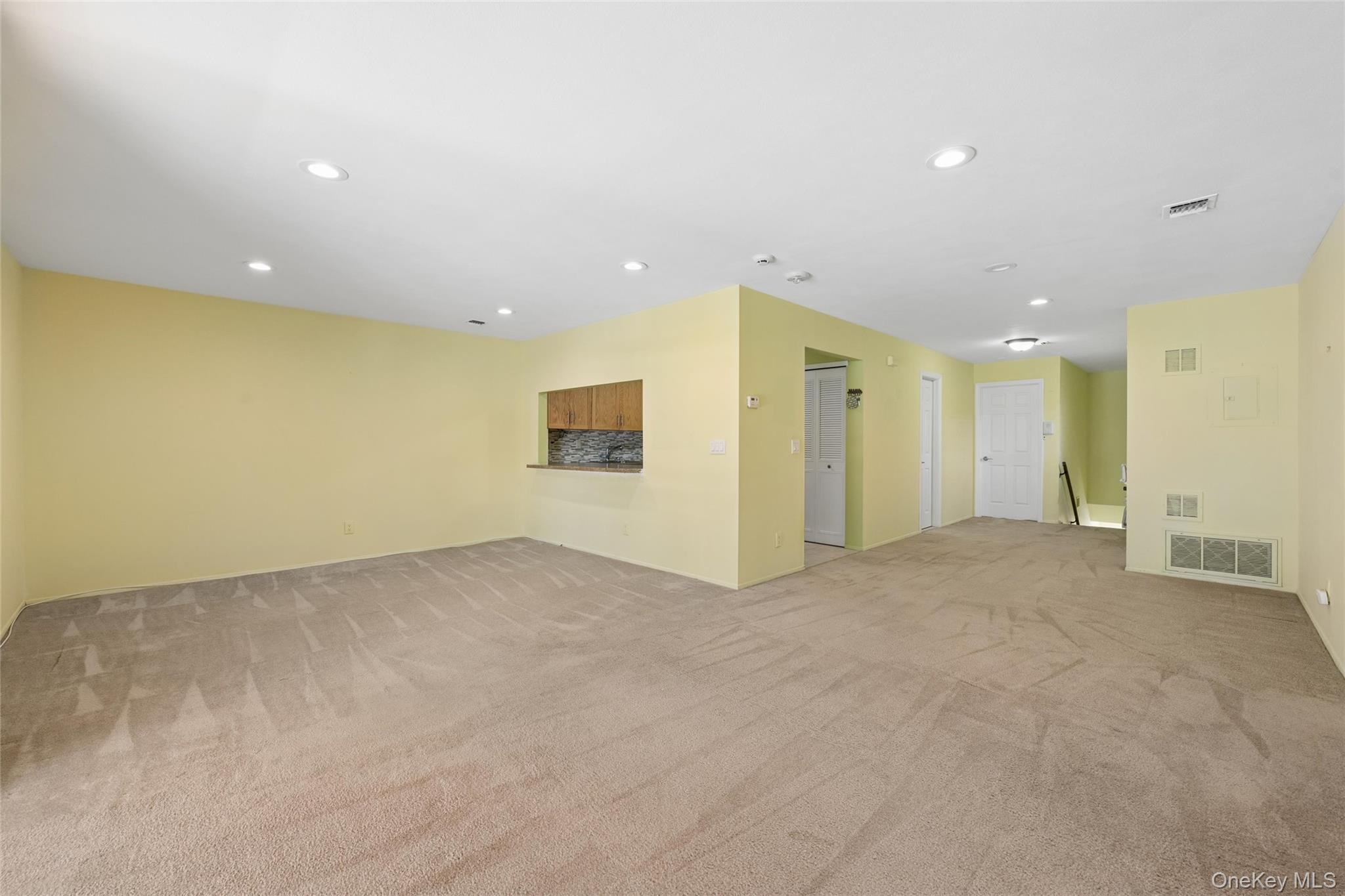 86 W Cambridge Drive W, Unit 86 photo 20