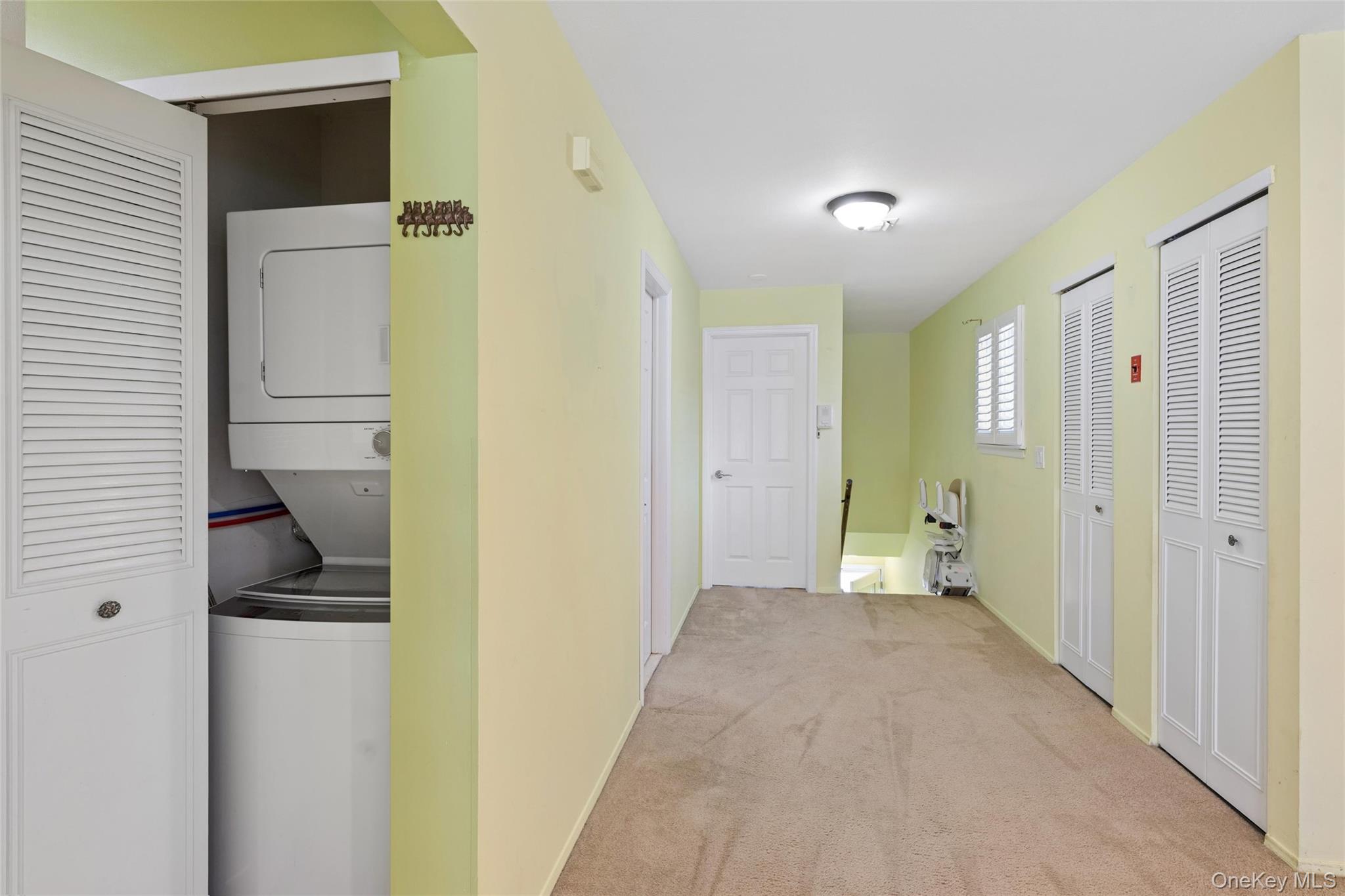 86 W Cambridge Drive W, Unit 86 photo 27