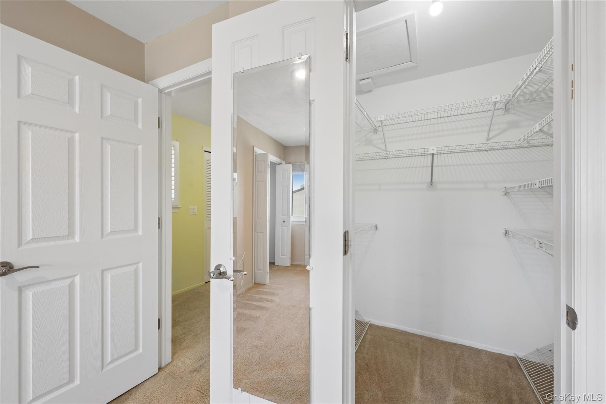 86 W Cambridge Drive W, Unit 86 photo 46