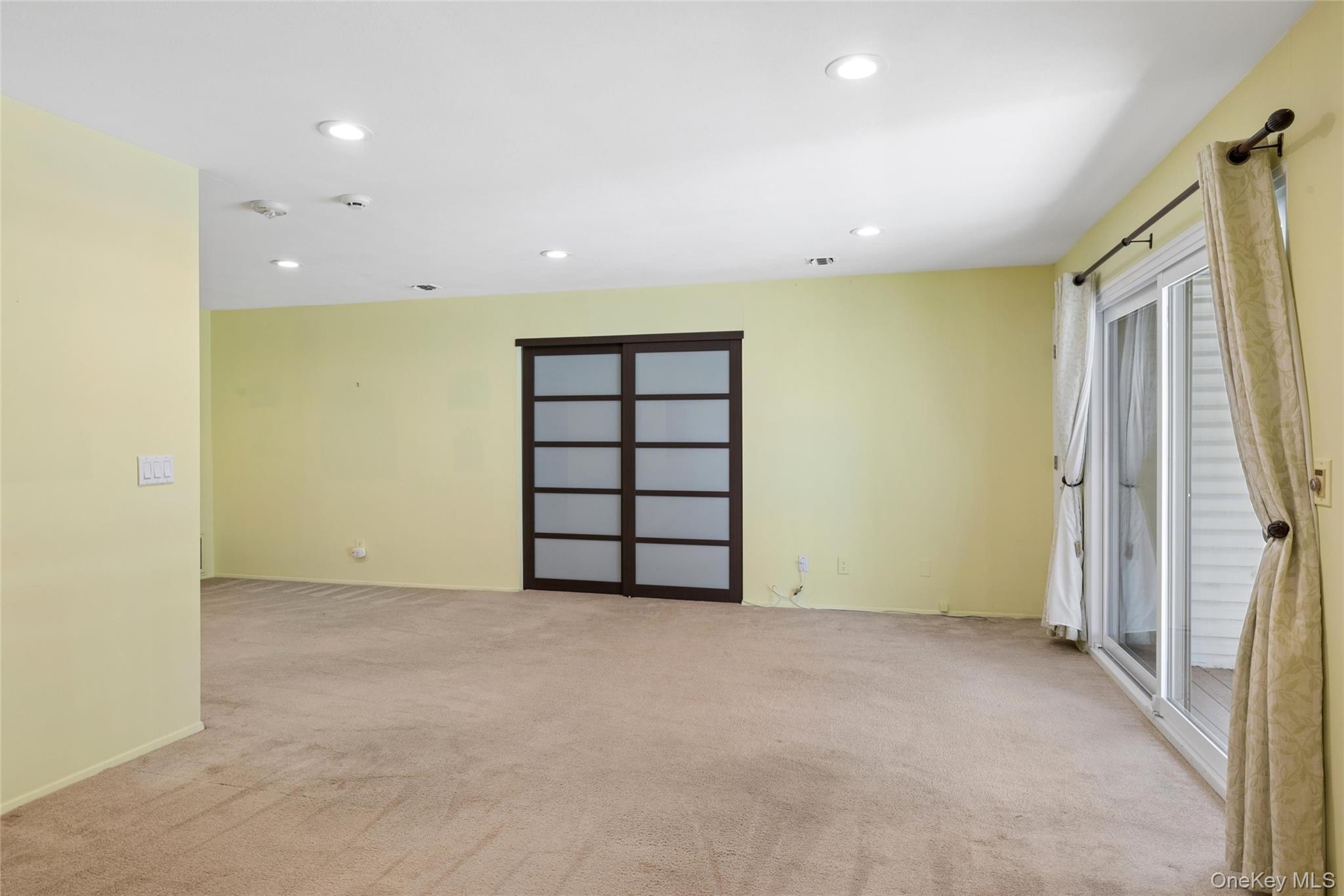 86 W Cambridge Drive W, Unit 86 photo 22