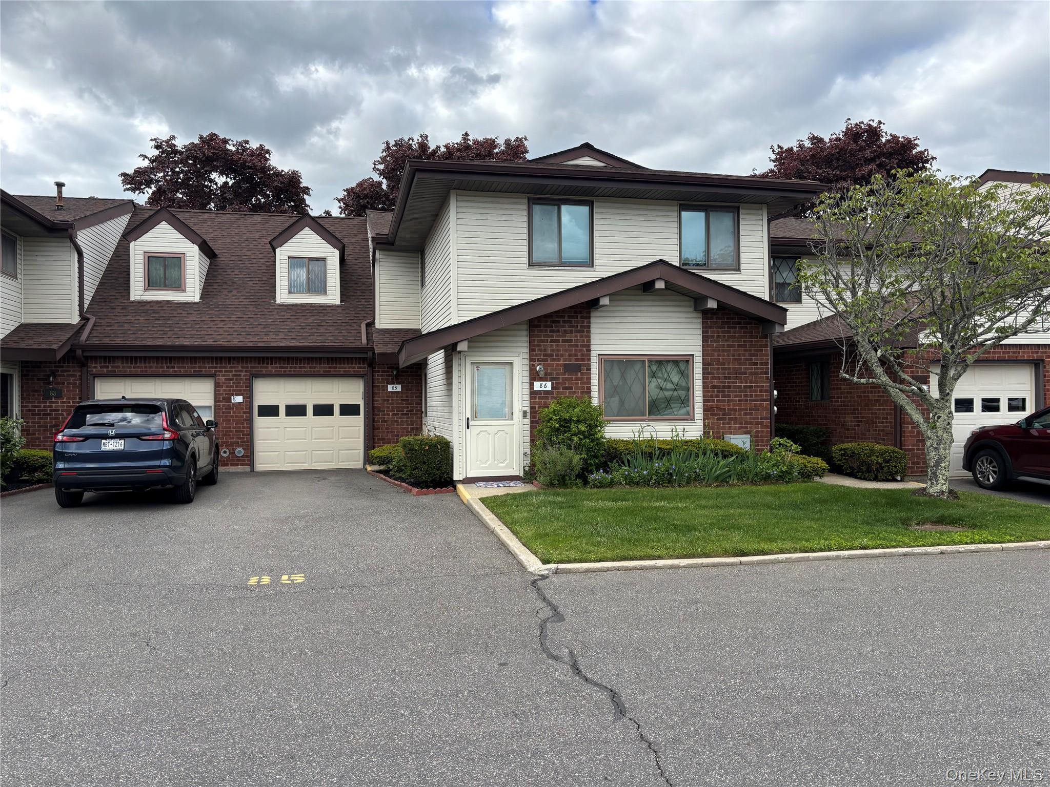 86 W Cambridge Drive W, Unit 86