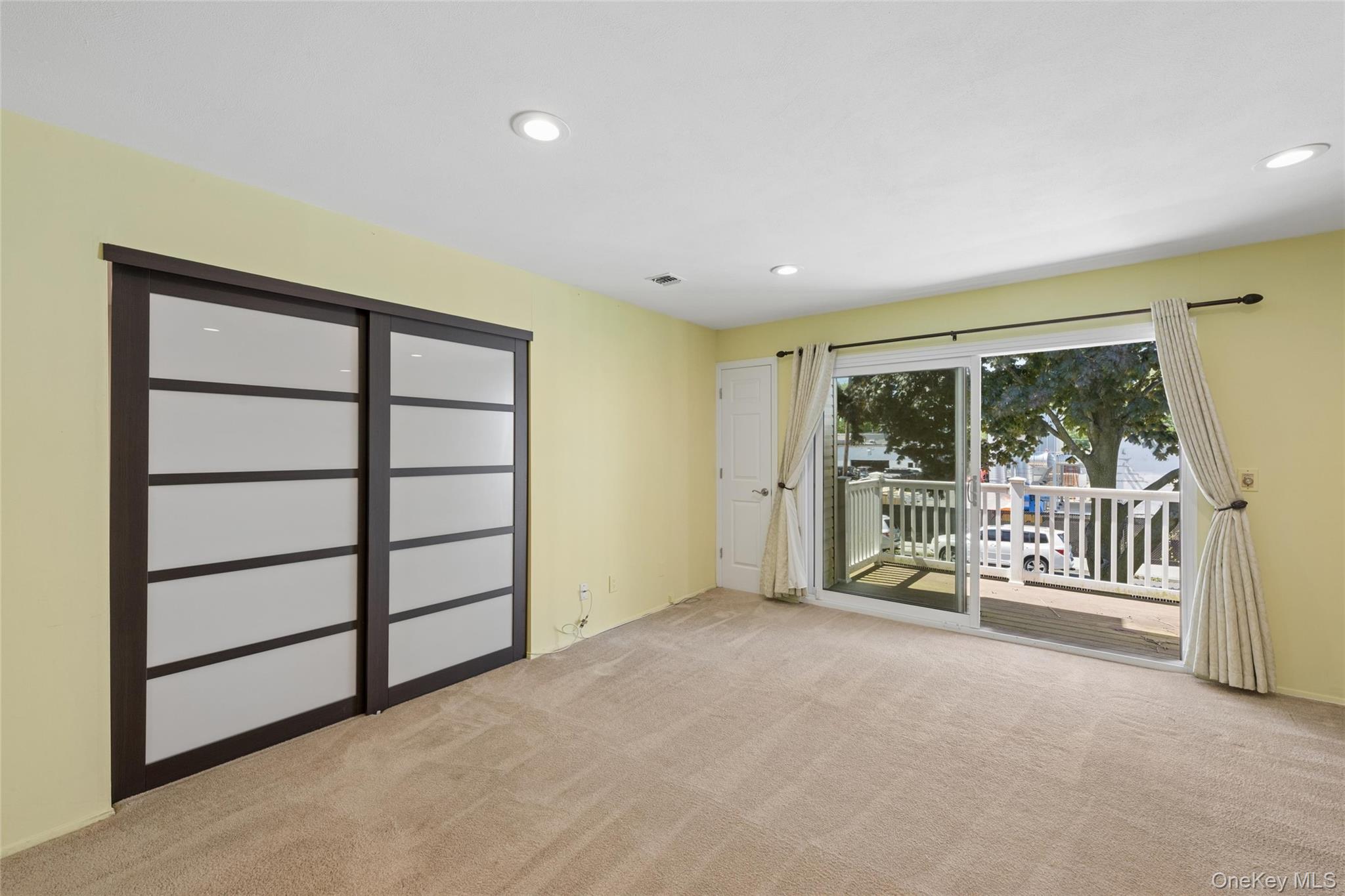 86 W Cambridge Drive W, Unit 86 photo 16