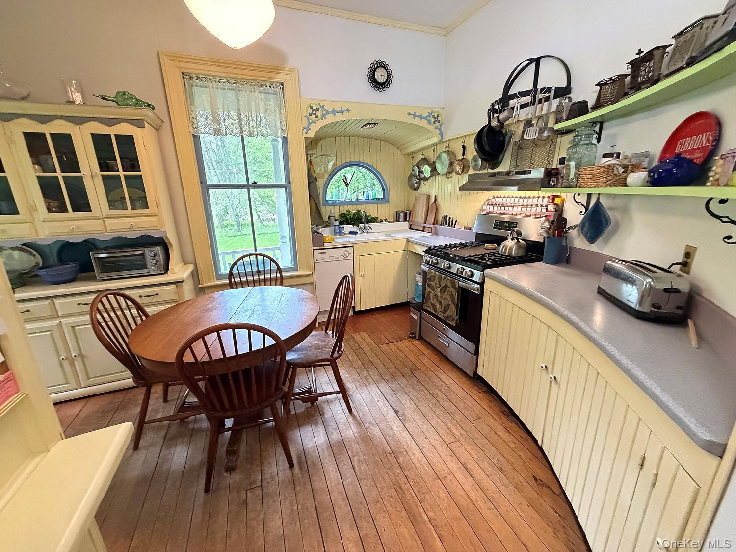 12 Railroad Street – For Sale photo 17