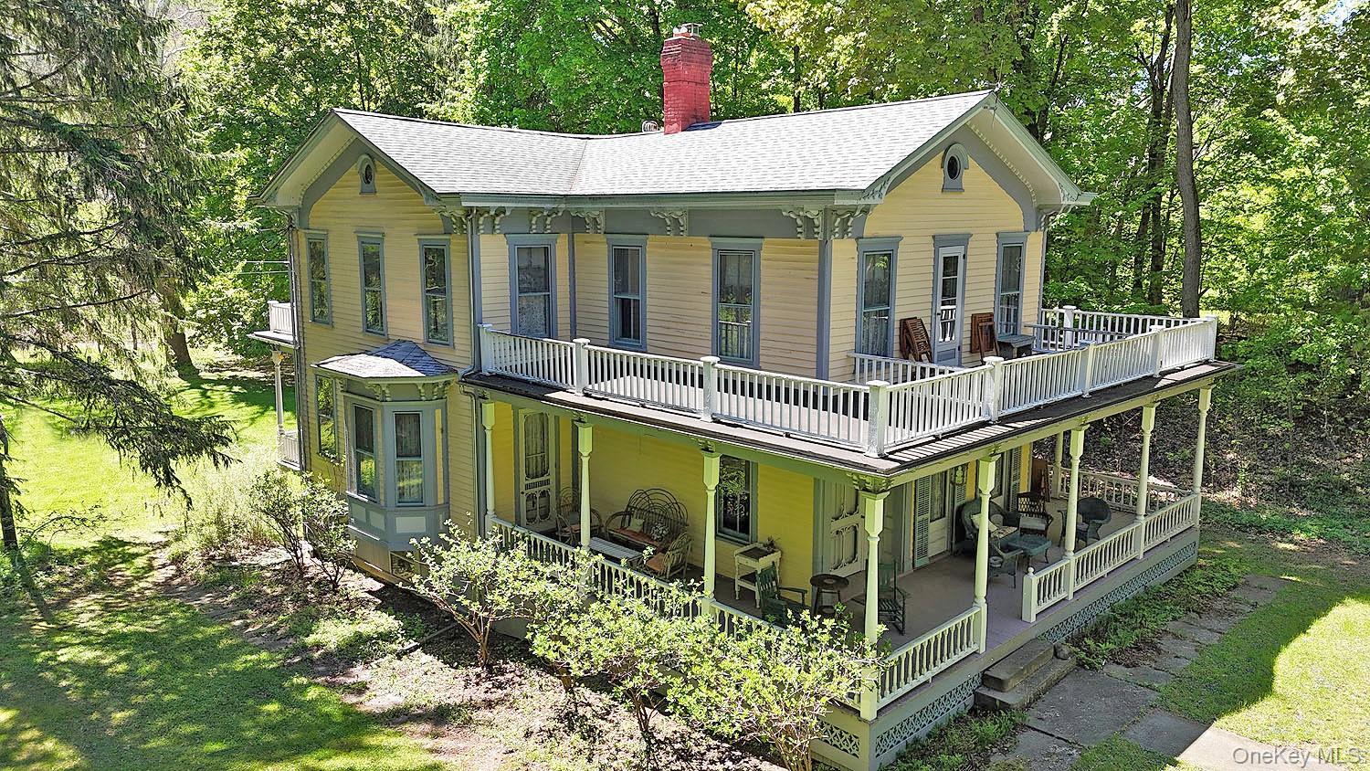 12 Railroad Street – For Sale photo 7