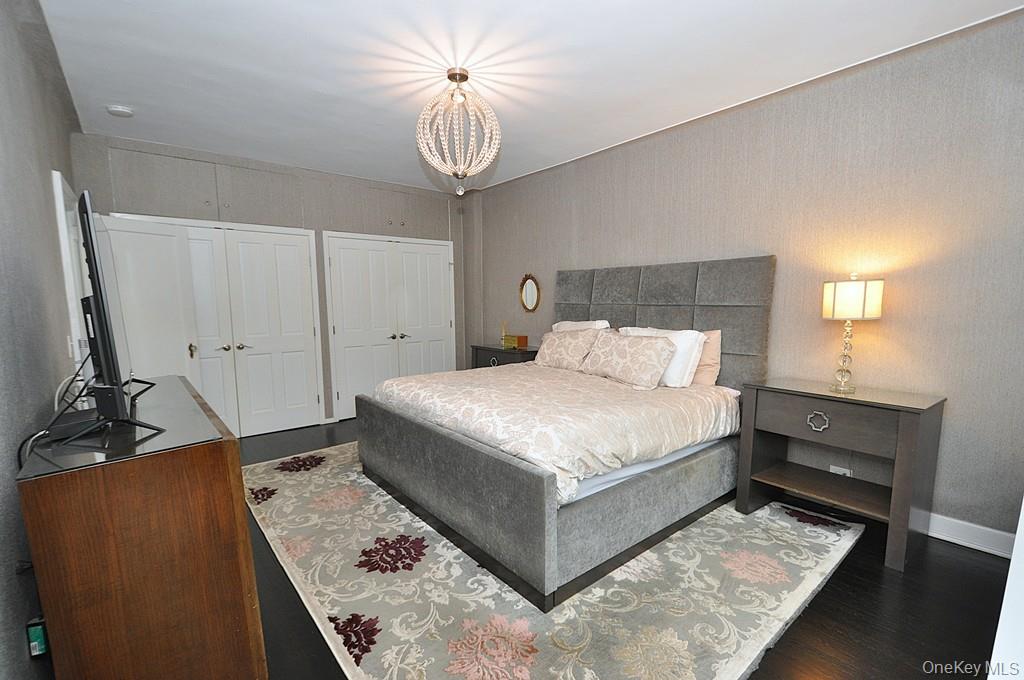 143 Garth Road, Unit 4N photo 25