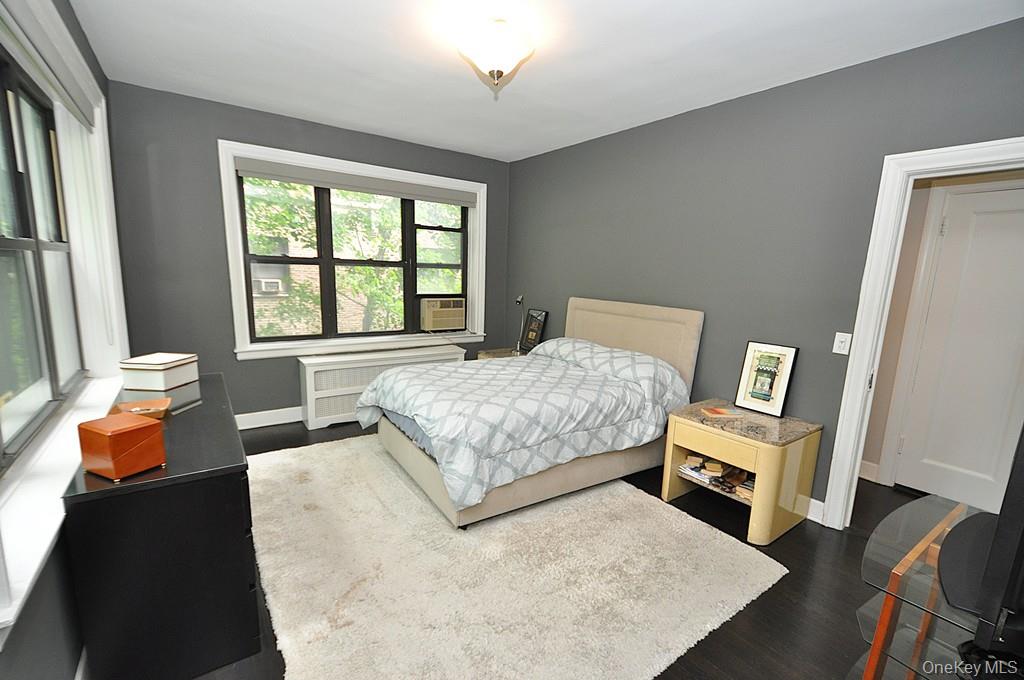 143 Garth Road, Unit 4N photo 20