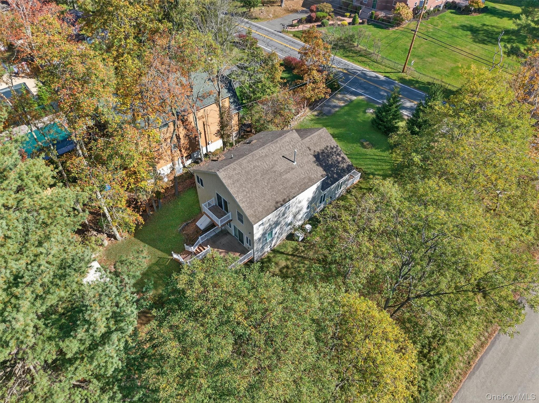 518 Sackett Lake Road – For Sale photo 6