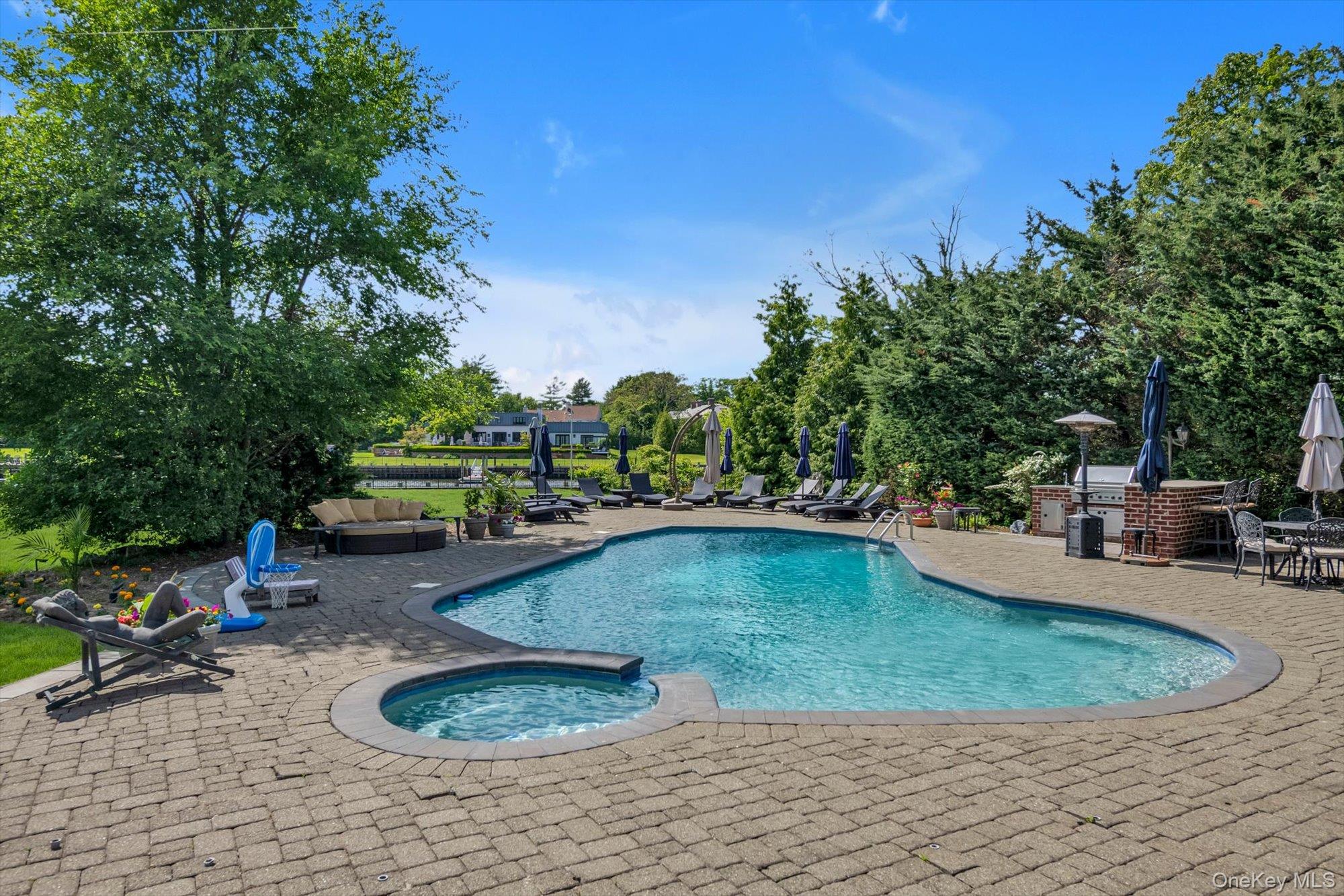 1304 Seawane Drive – For Sale photo 39