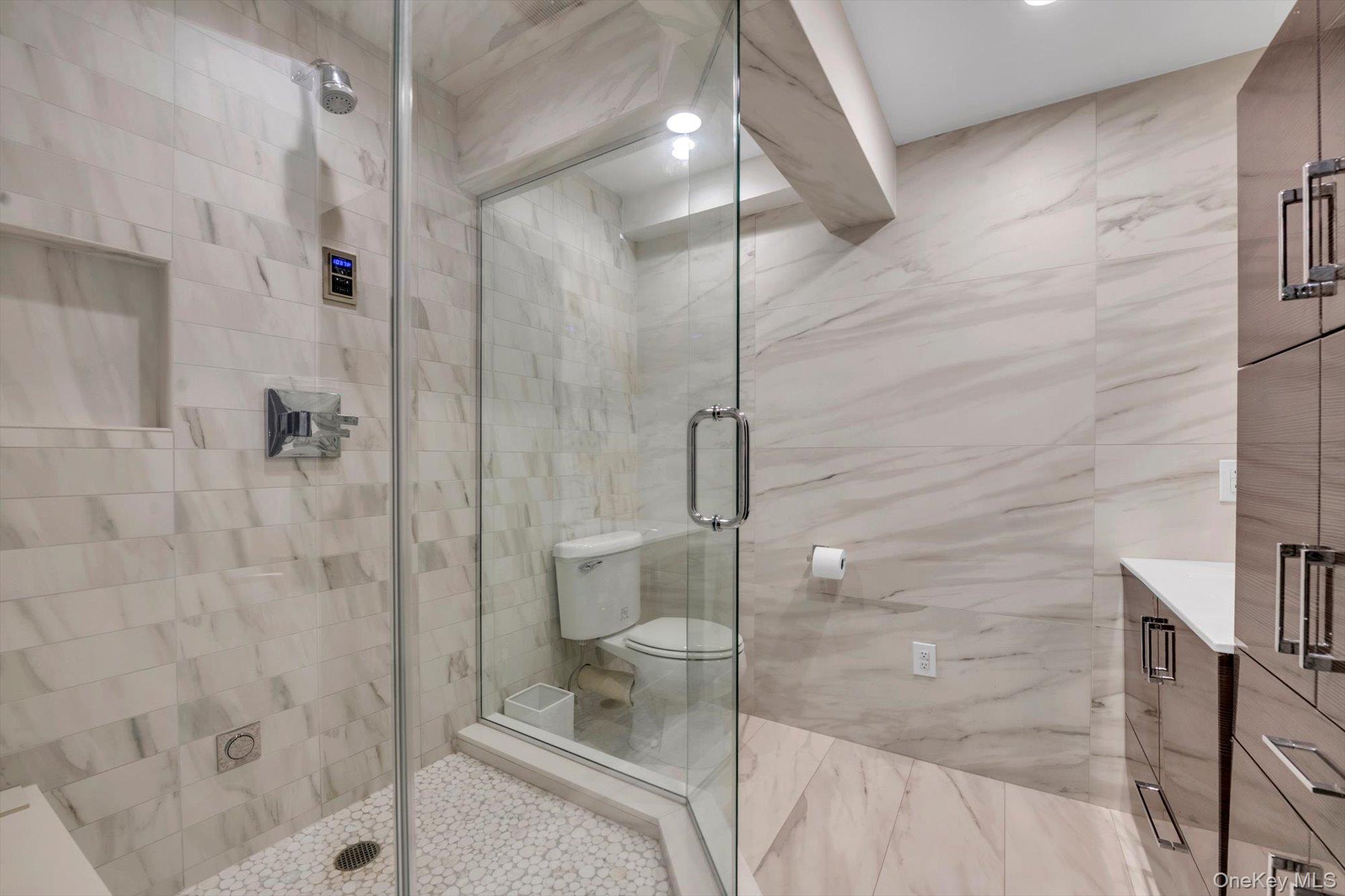 1304 Seawane Drive – For Sale photo 38