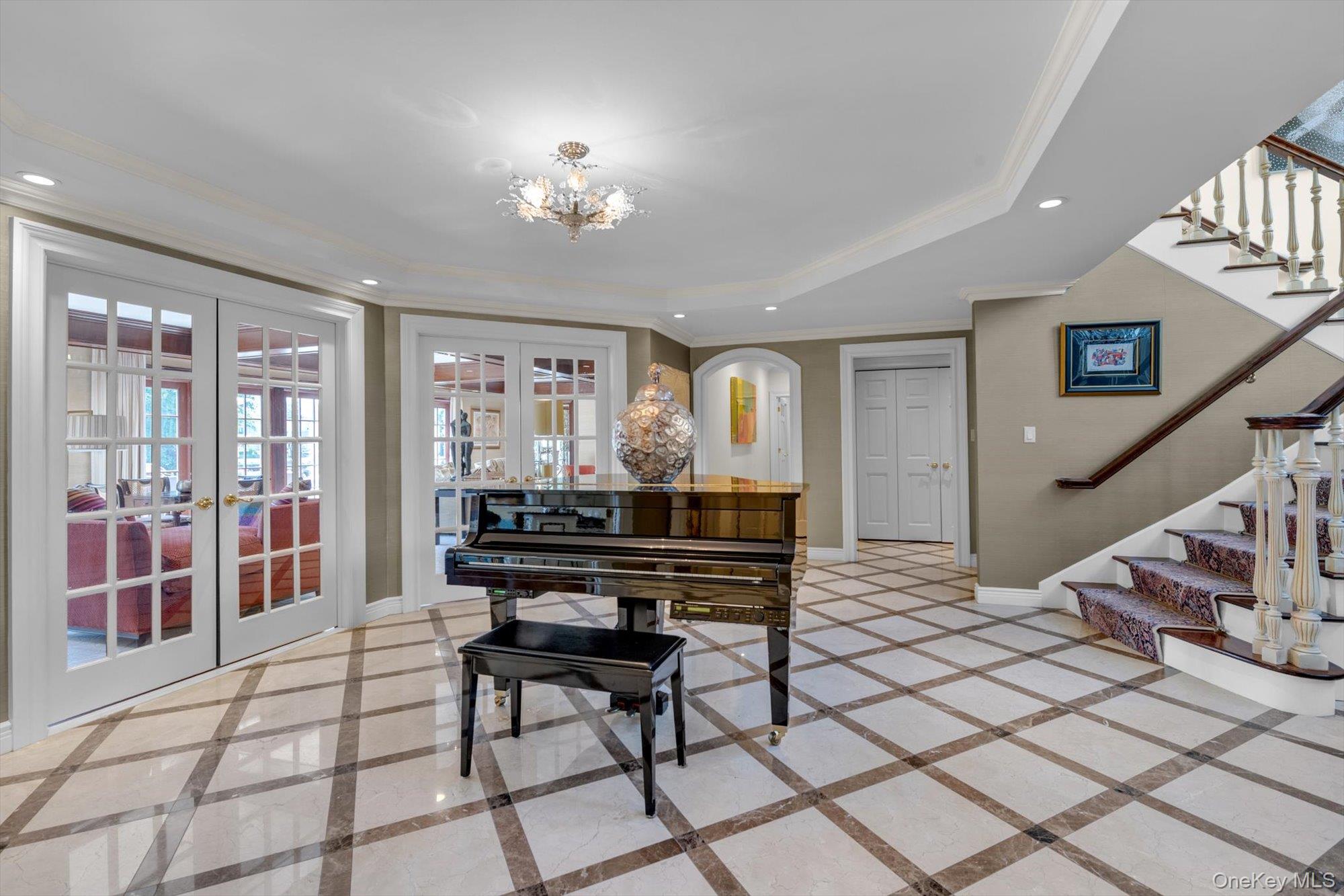 1304 Seawane Drive – For Sale photo 4