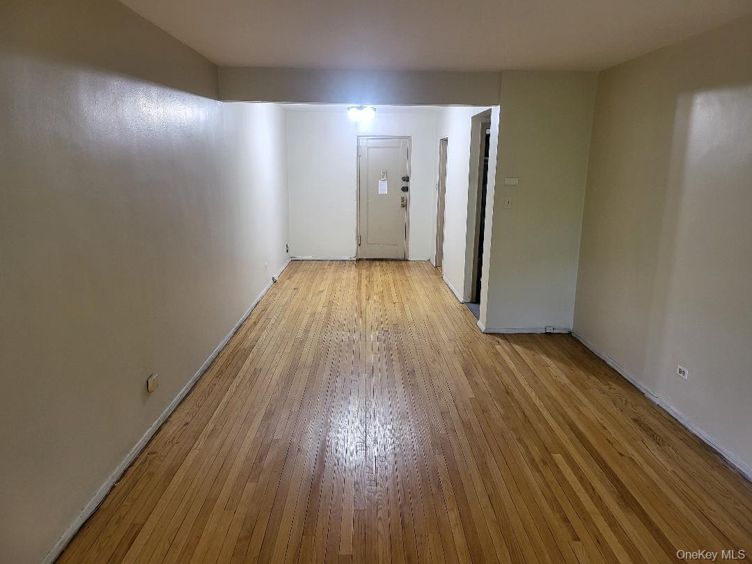 87-50 204 Street, Unit B46 photo 3