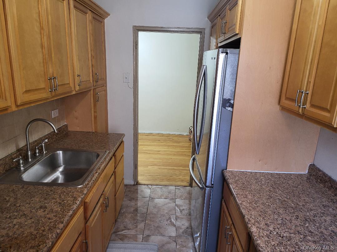 87-50 204 Street, Unit B46 photo 5