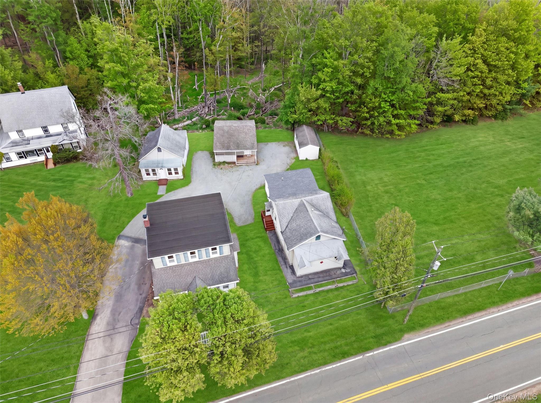 48-50 Horseshoe Lake Road – For Sale