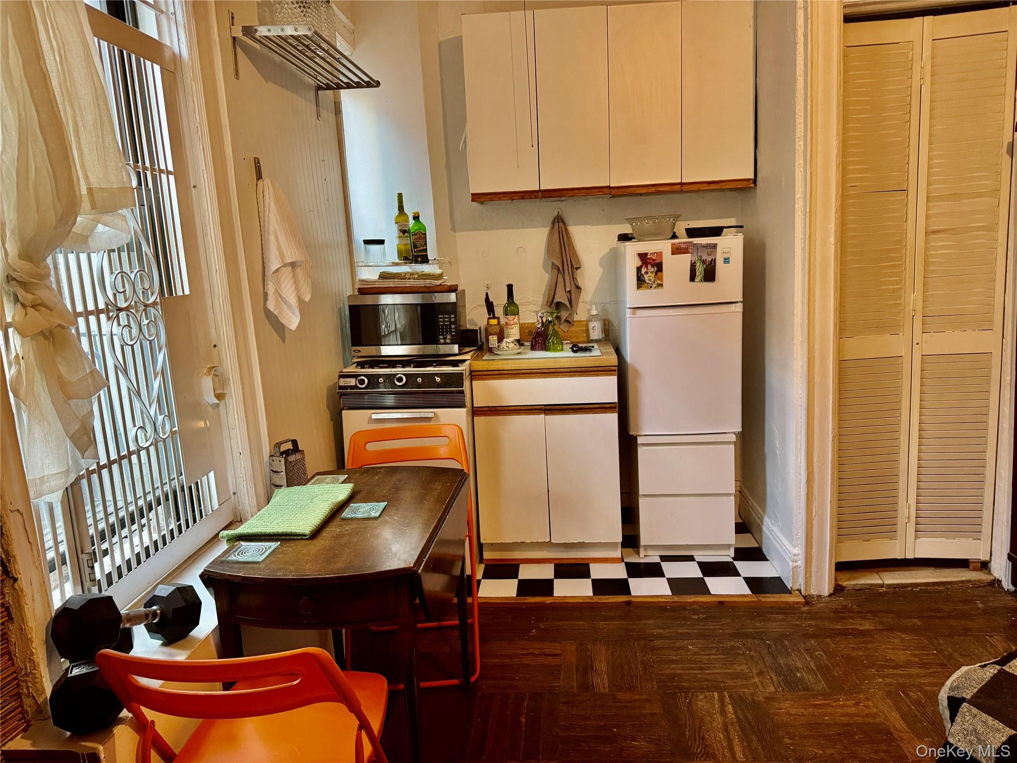 4-6 West 105th st, Unit #5b photo 8