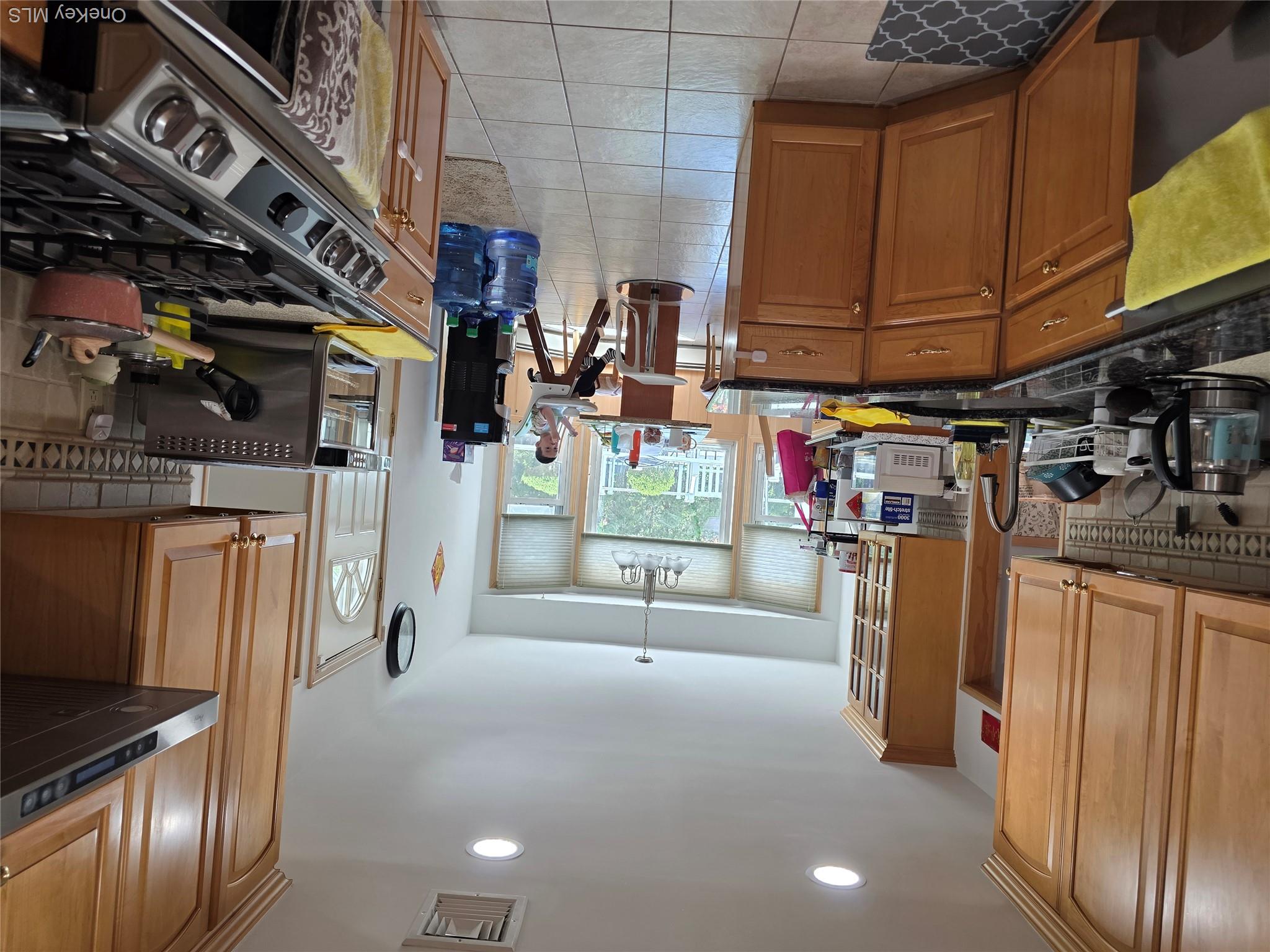 10 Meehan Lane – For Sale photo 25