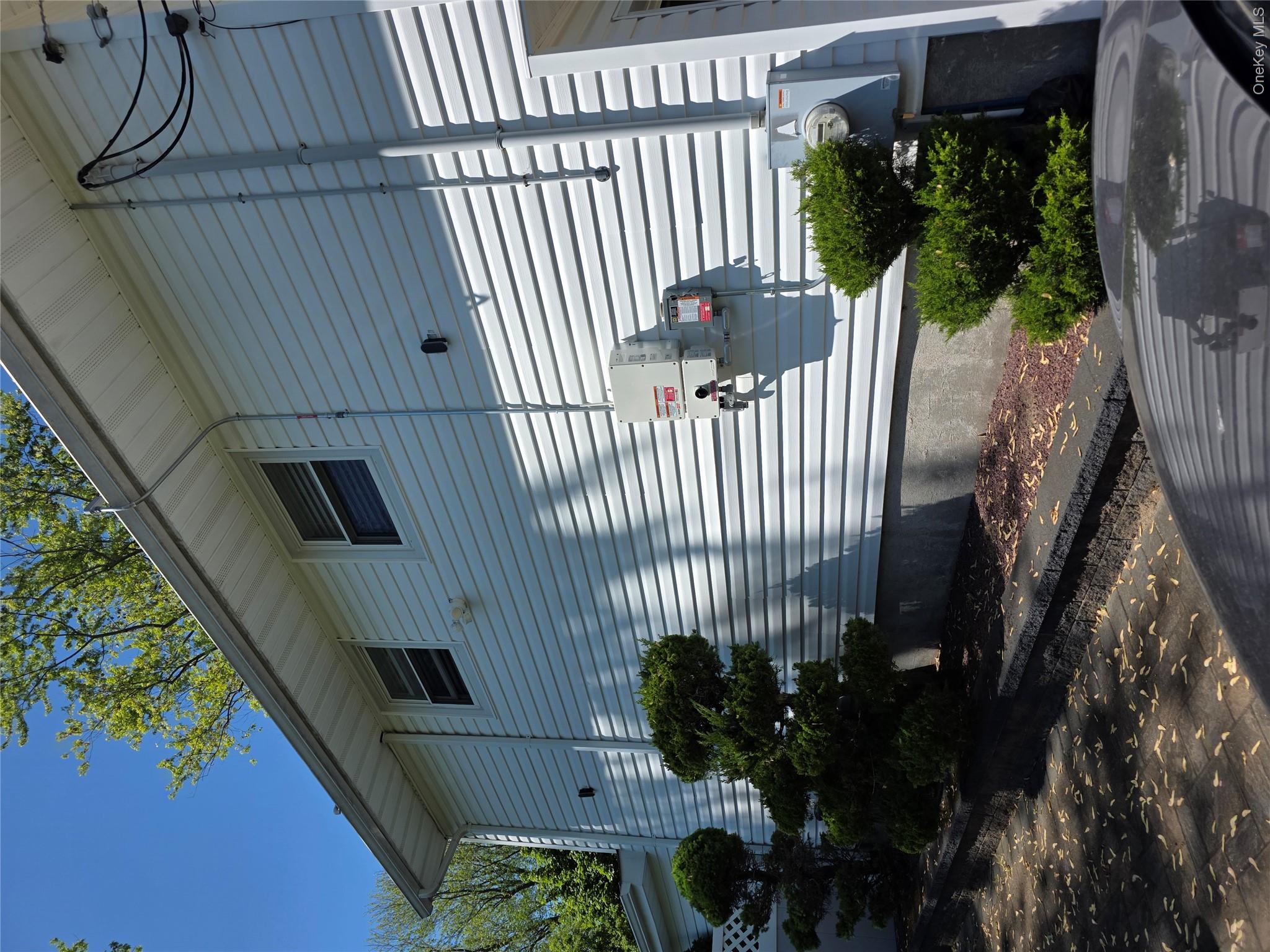 10 Meehan Lane – For Sale photo 13