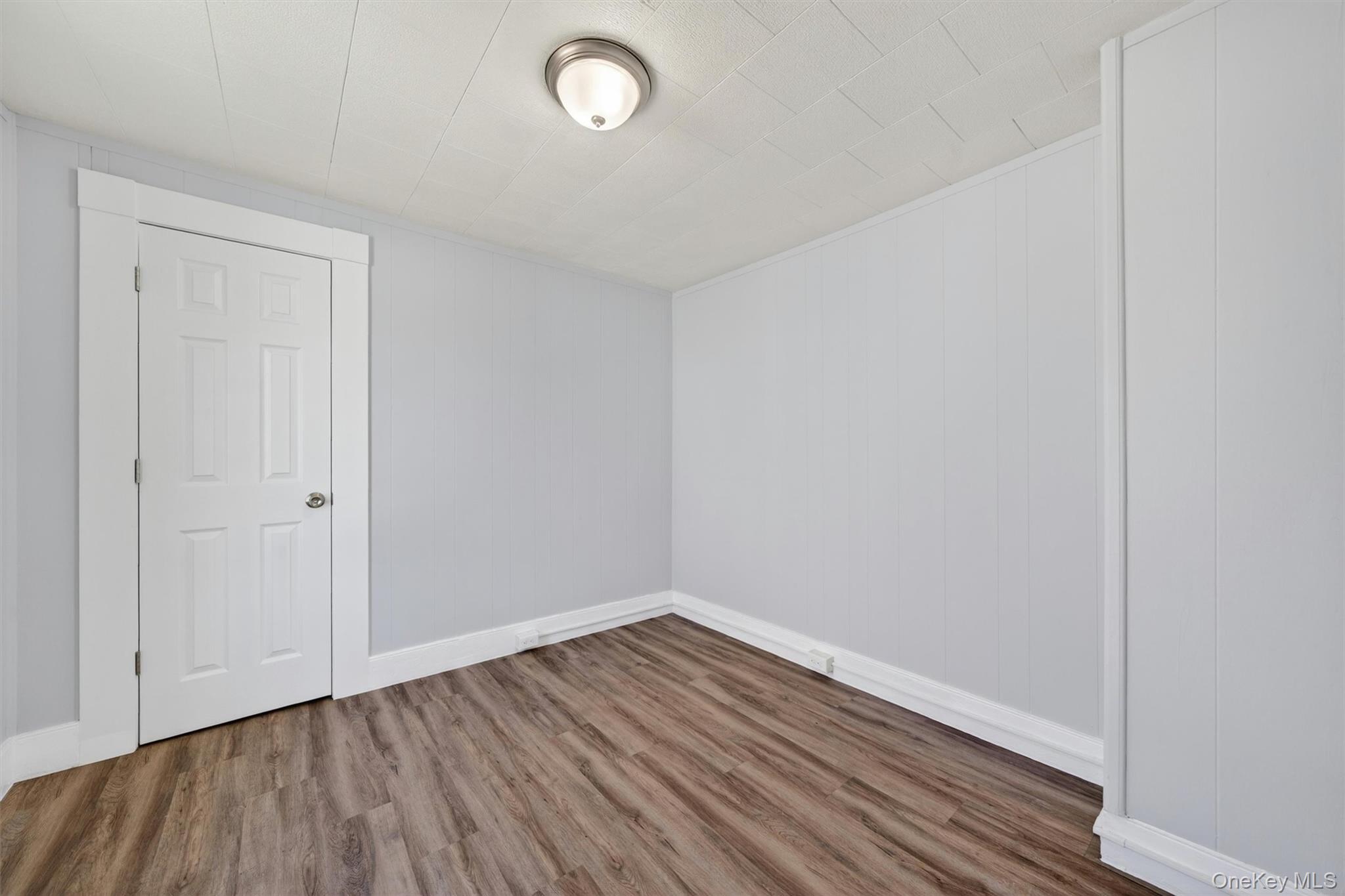 90 Montgomery Street, Unit Upper