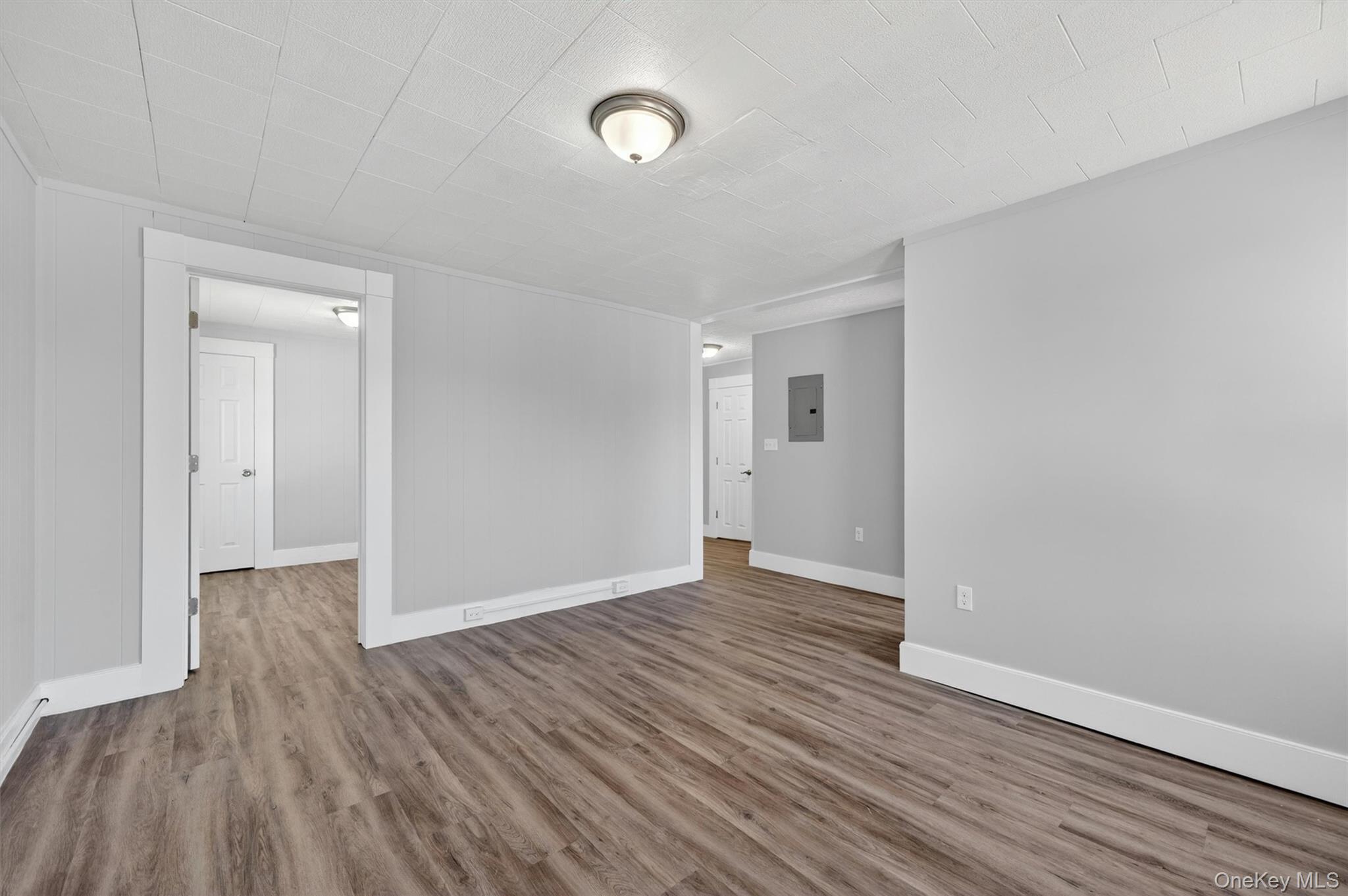 90 Montgomery Street, Unit Upper photo 16
