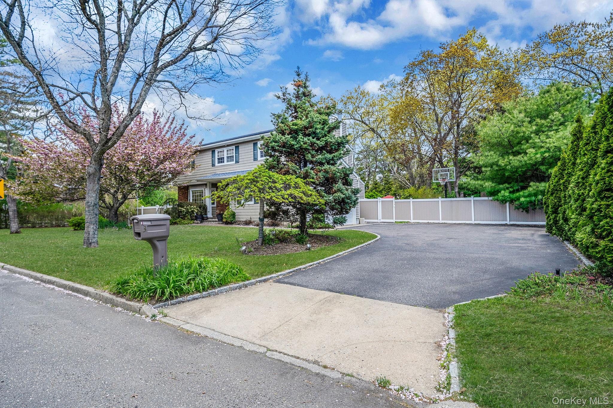 3 Otsego Avenue – For Sale photo 2