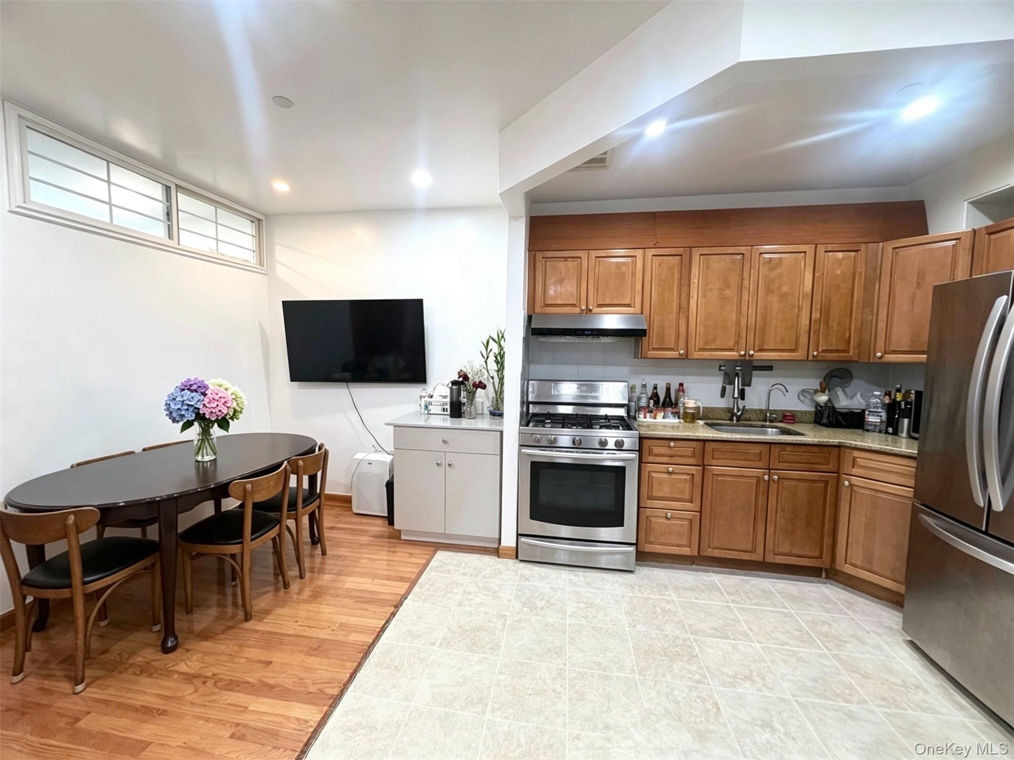 4606 88th Street, Unit 4G photo 10
