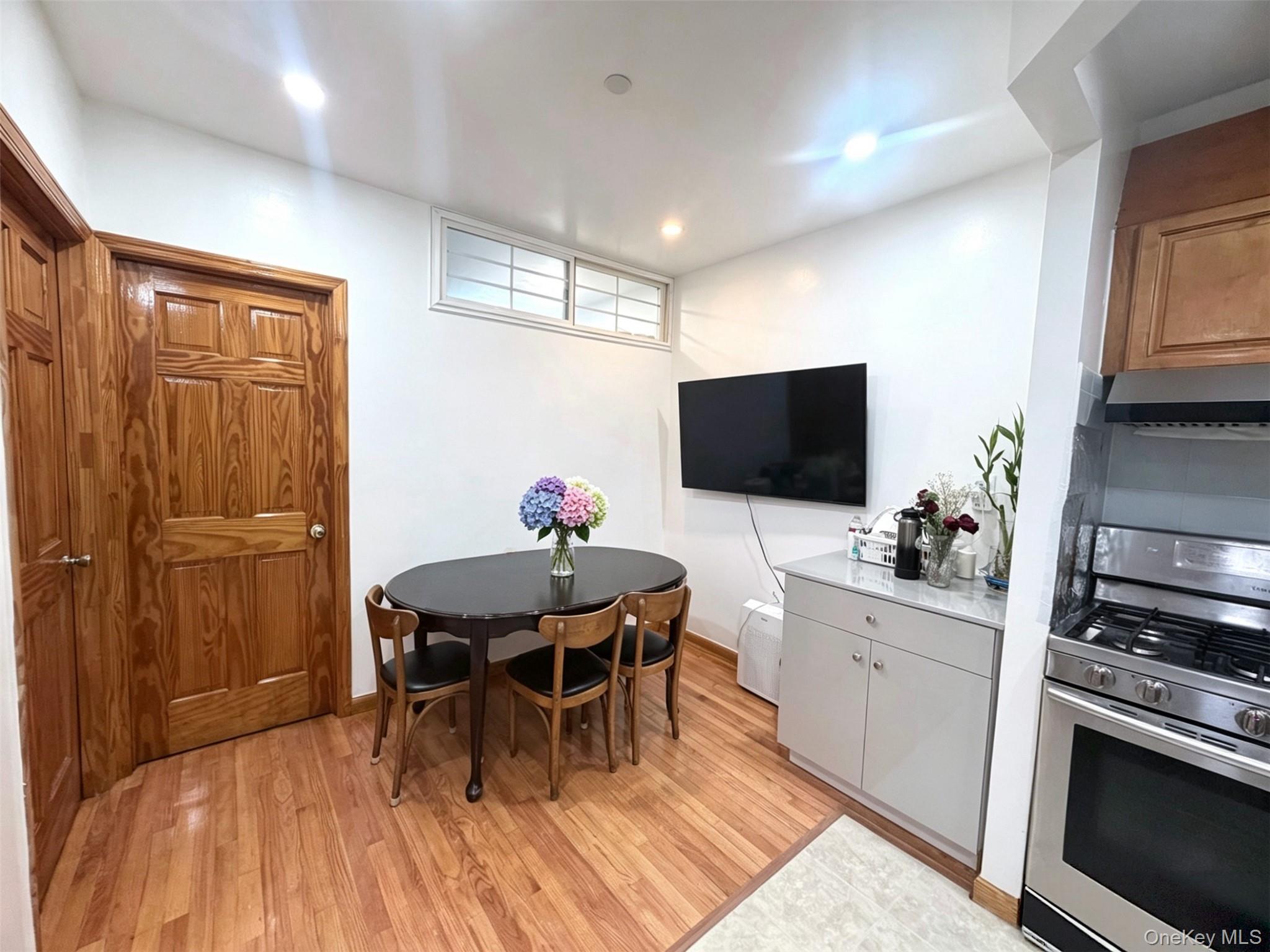 4606 88th Street, Unit 4G photo 11