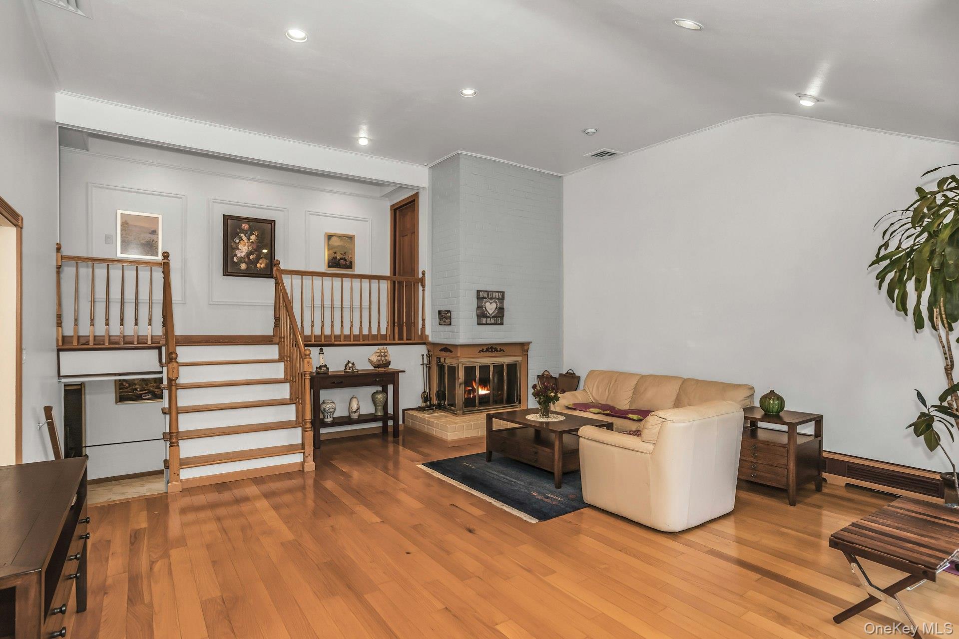 53 Hightop Lane – For Sale photo 6