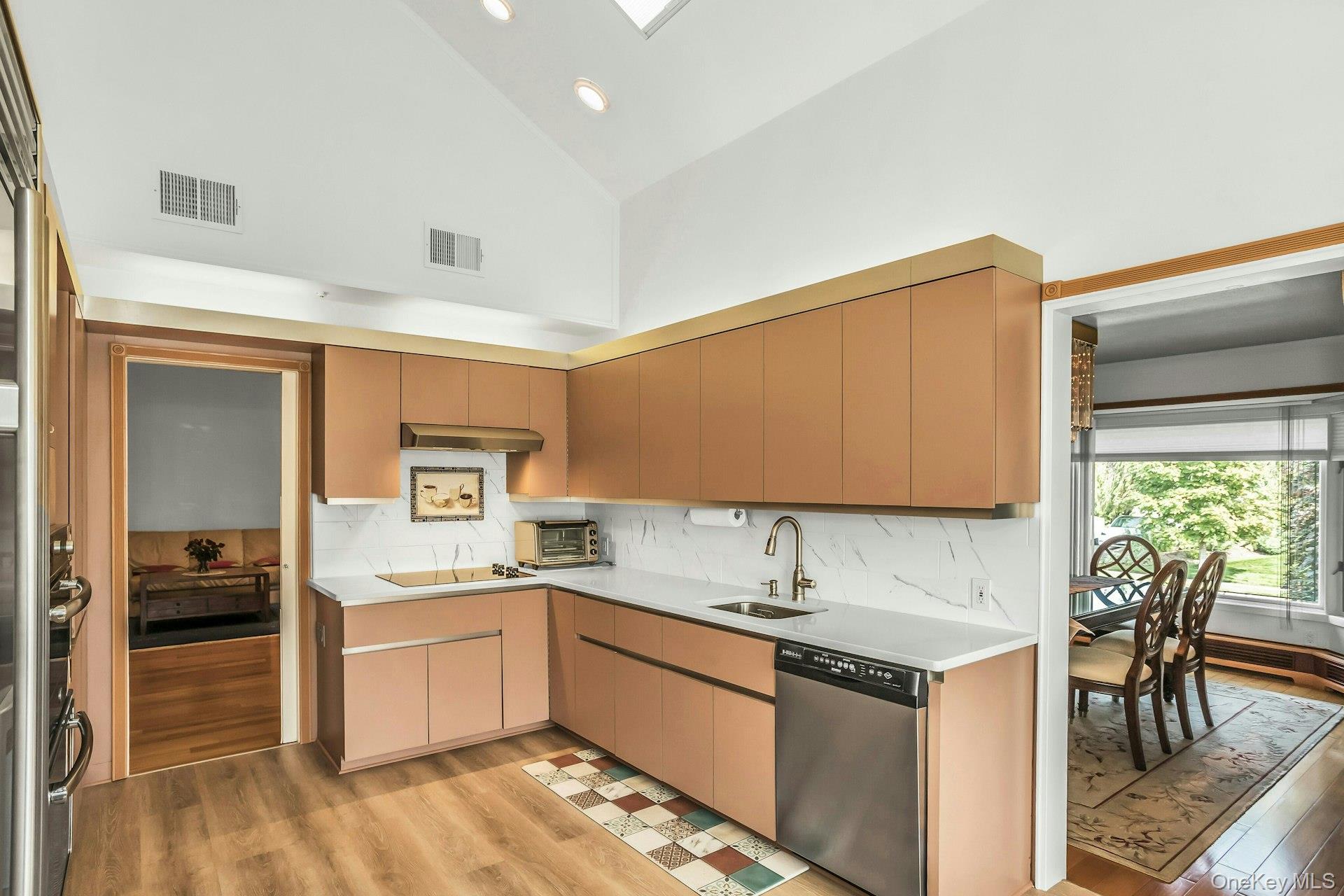53 Hightop Lane – For Sale photo 12