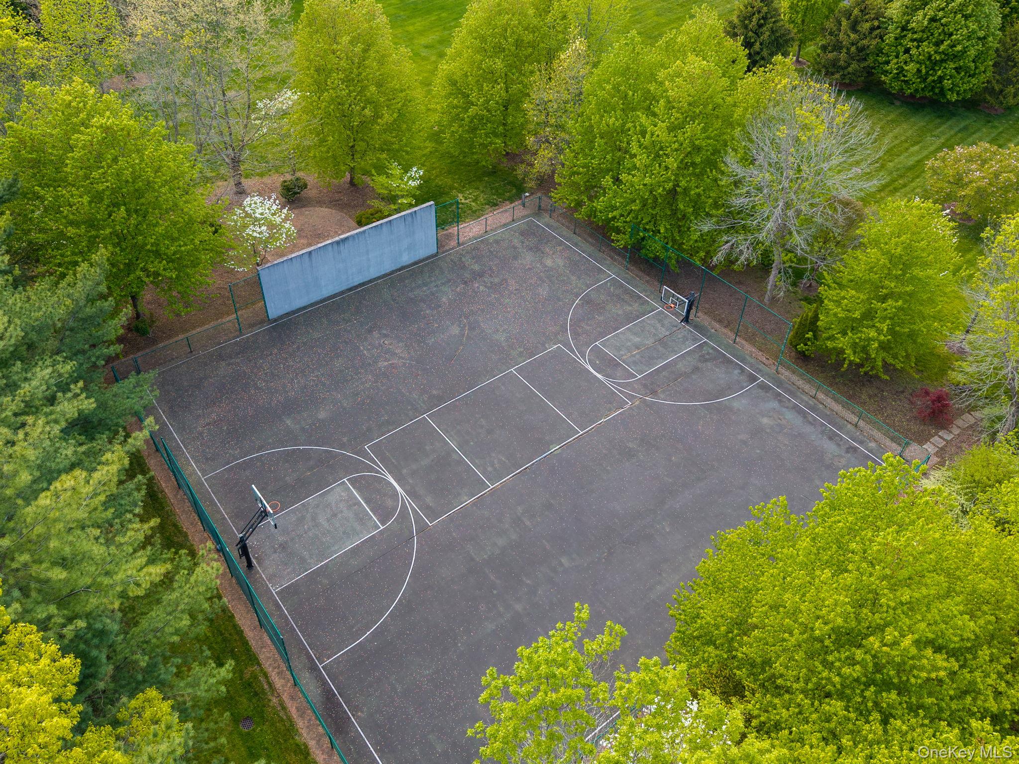 1 Applewood Estate – For Sale photo 42