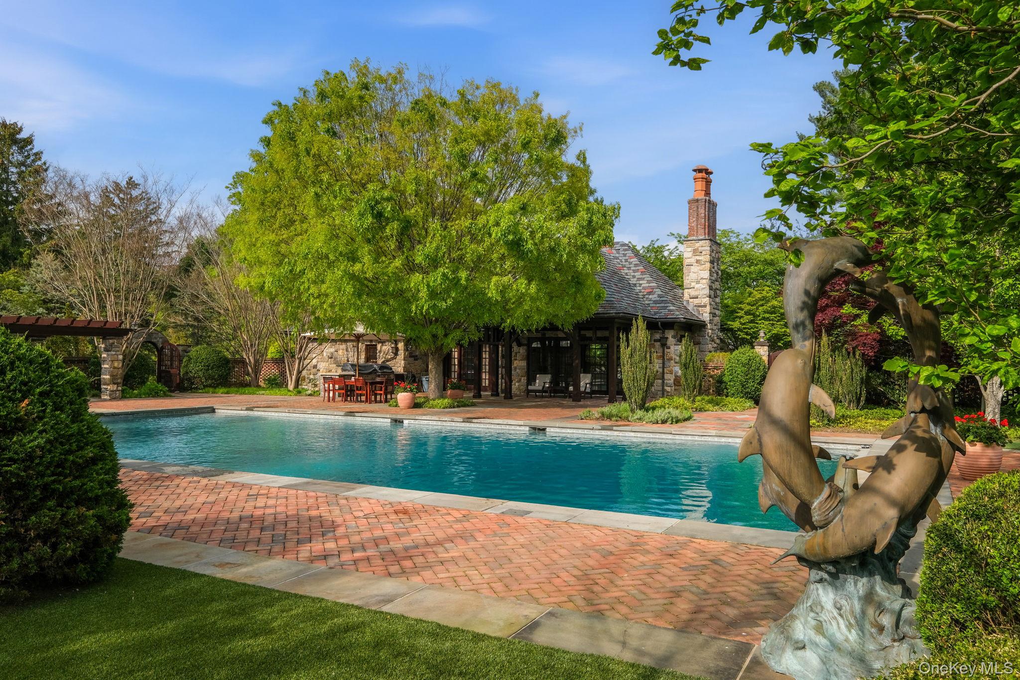 1 Applewood Estate – For Sale photo 37