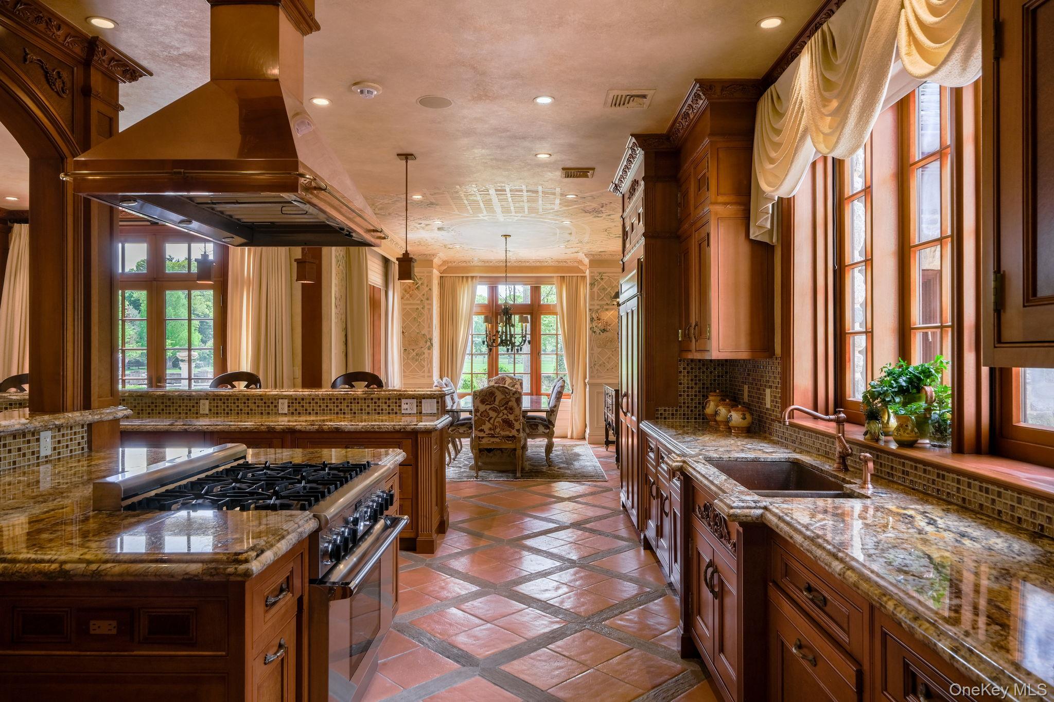 1 Applewood Estate – For Sale photo 12
