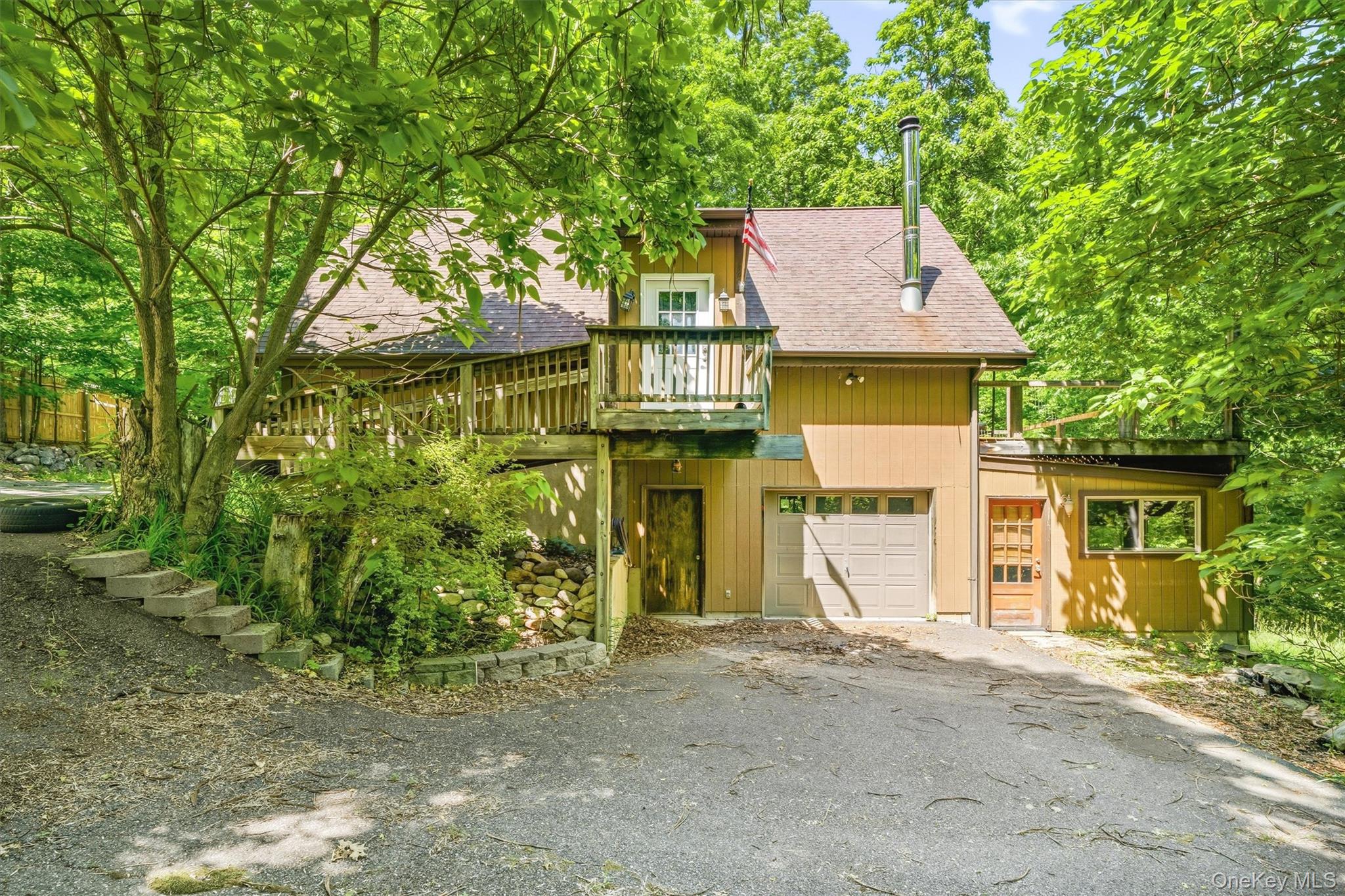 65 Old Turnpike Road – For Sale