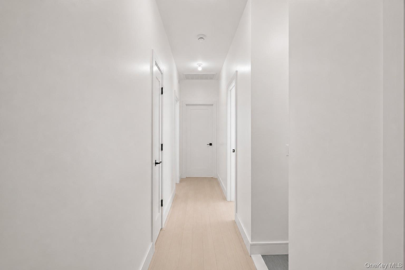 15 Warren Court, Unit 212 photo 17