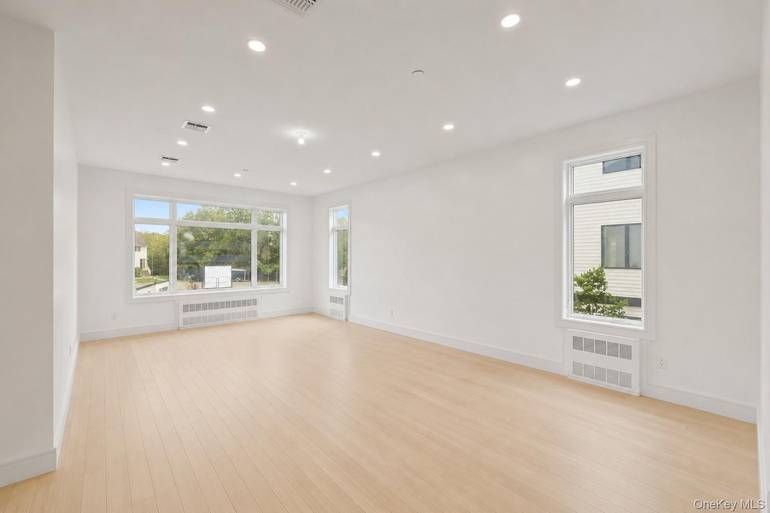 15 Warren Court, Unit 212 photo 9