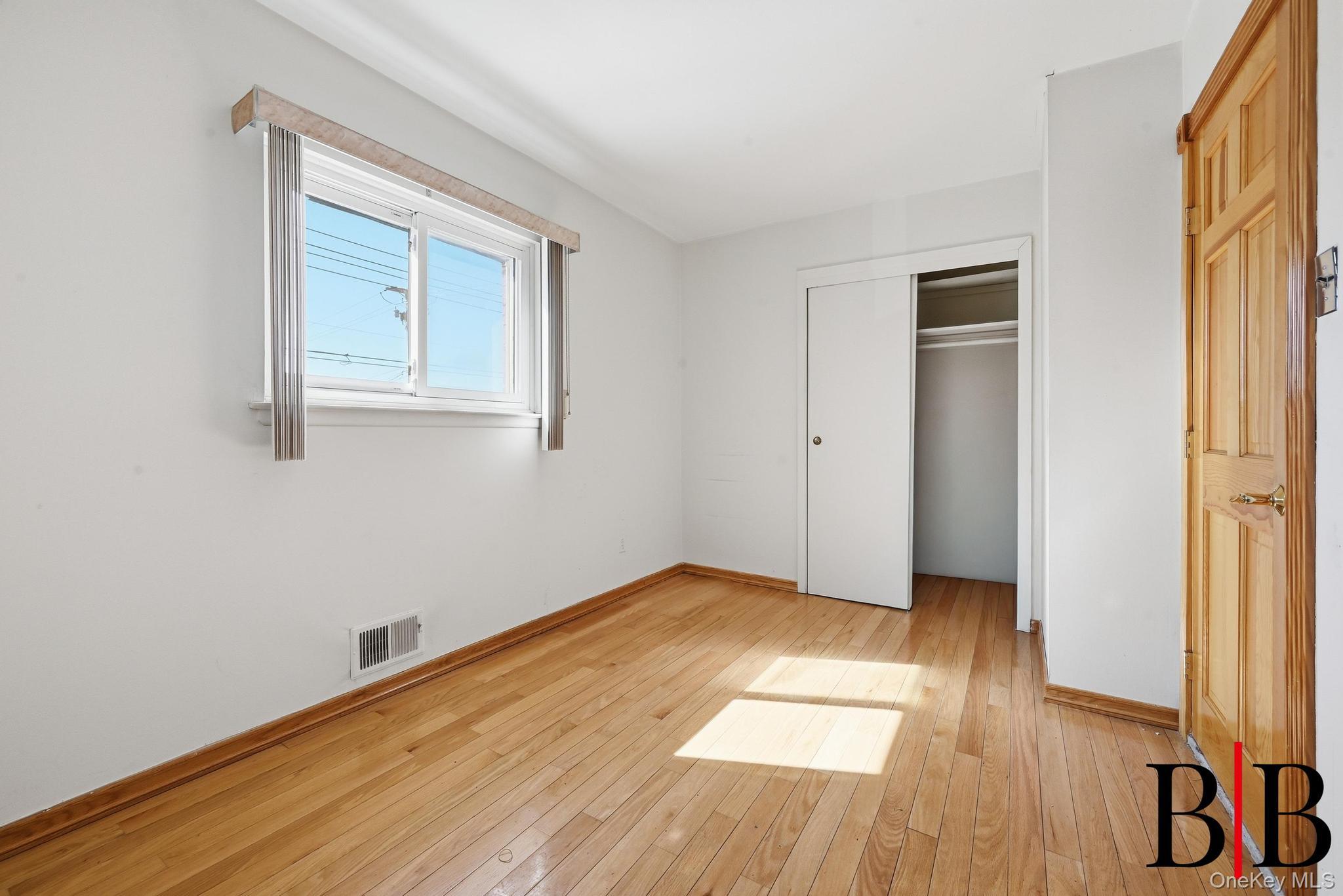 2177 E 69 Street – For Sale photo 11