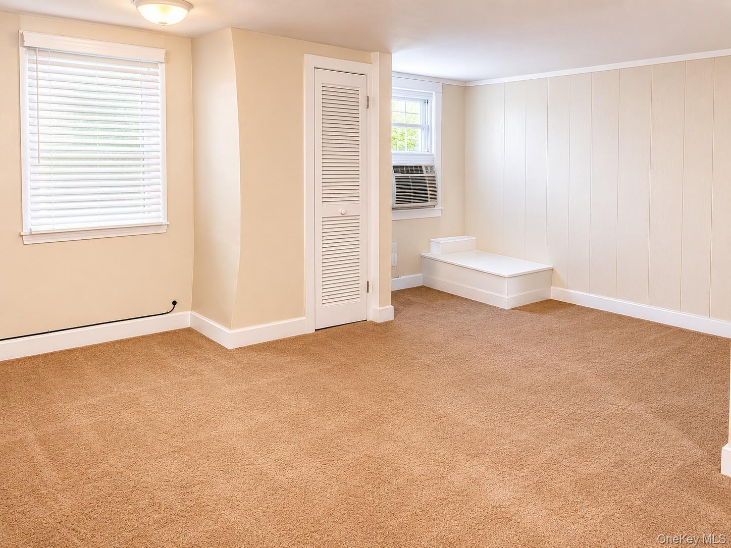 14 West Street – For Sale photo 8