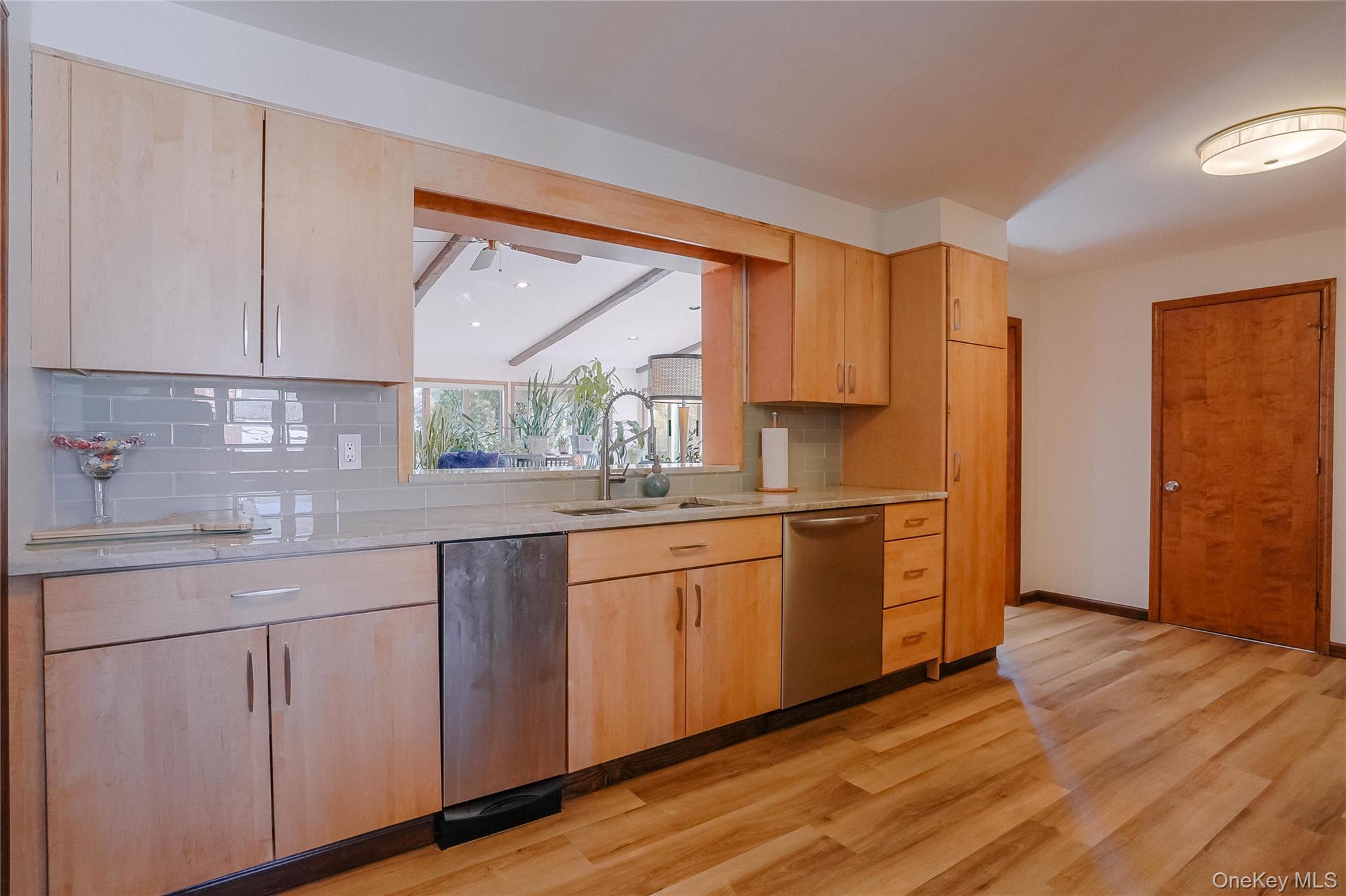 14 West Street – For Sale photo 25