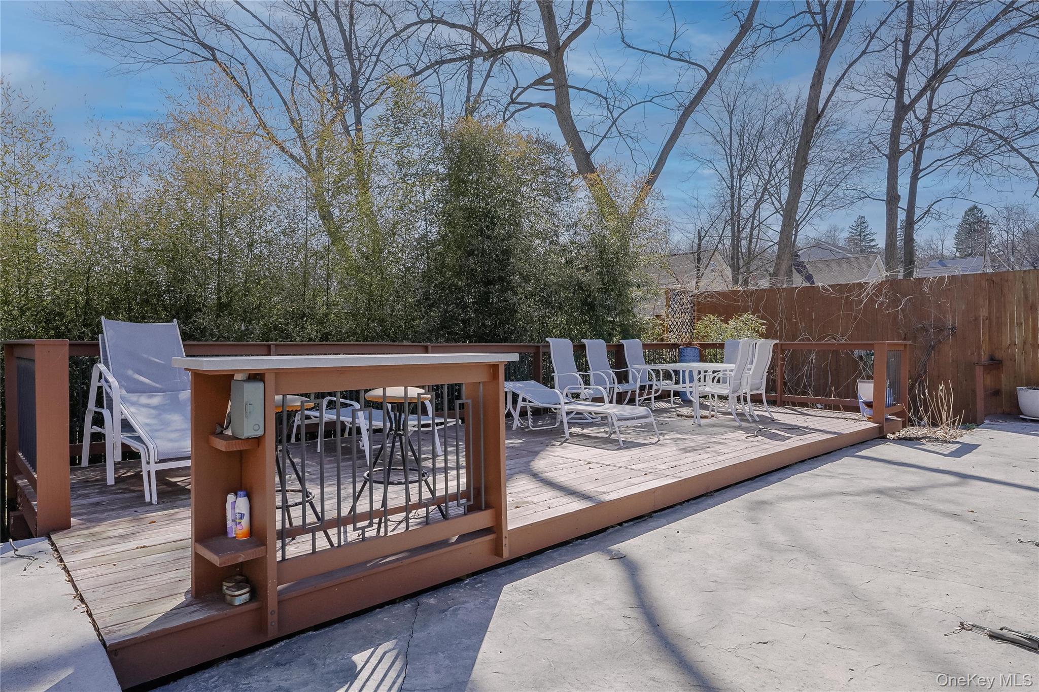 14 West Street – For Sale photo 29