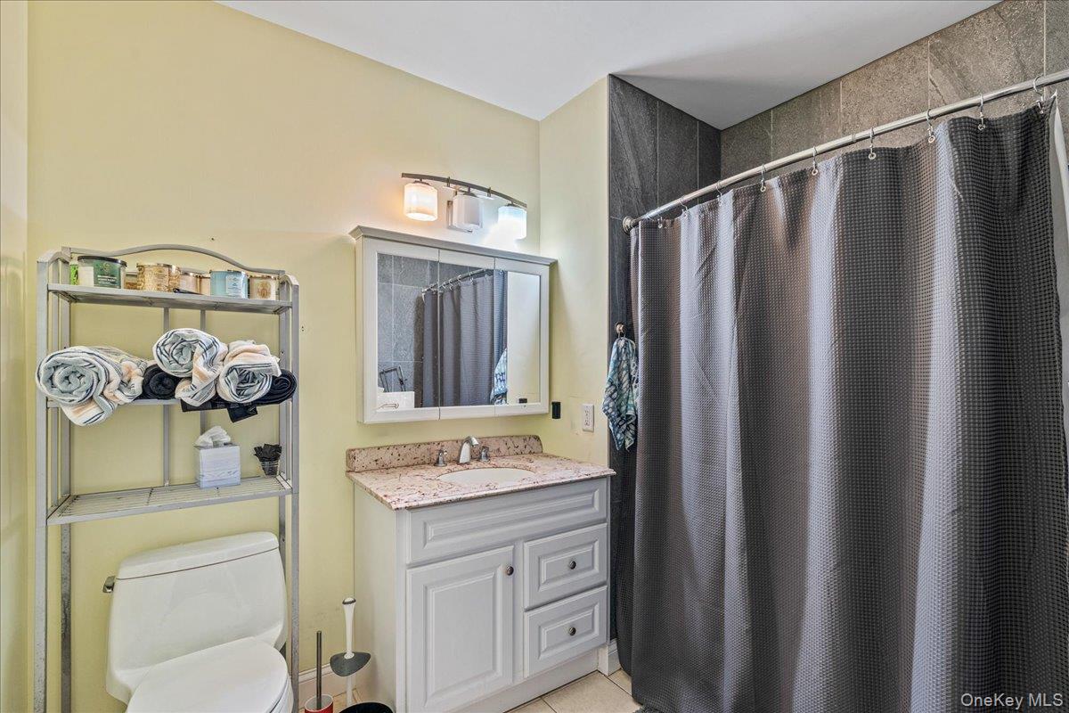 130 Post Avenue, Unit 324 photo 5