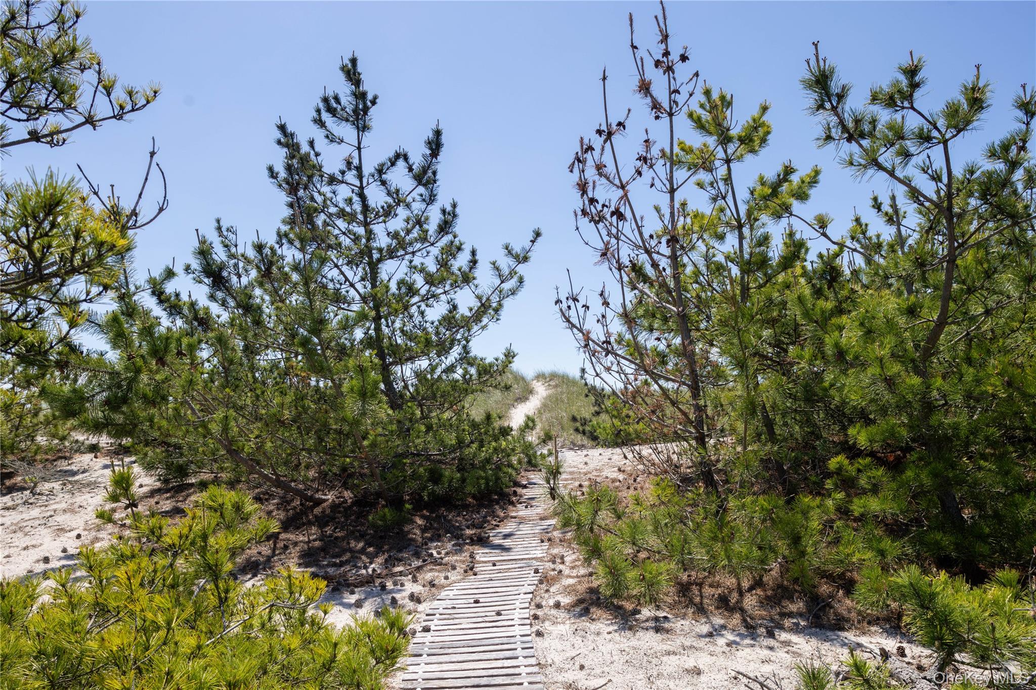 398 Dune Road – For Sale photo 8