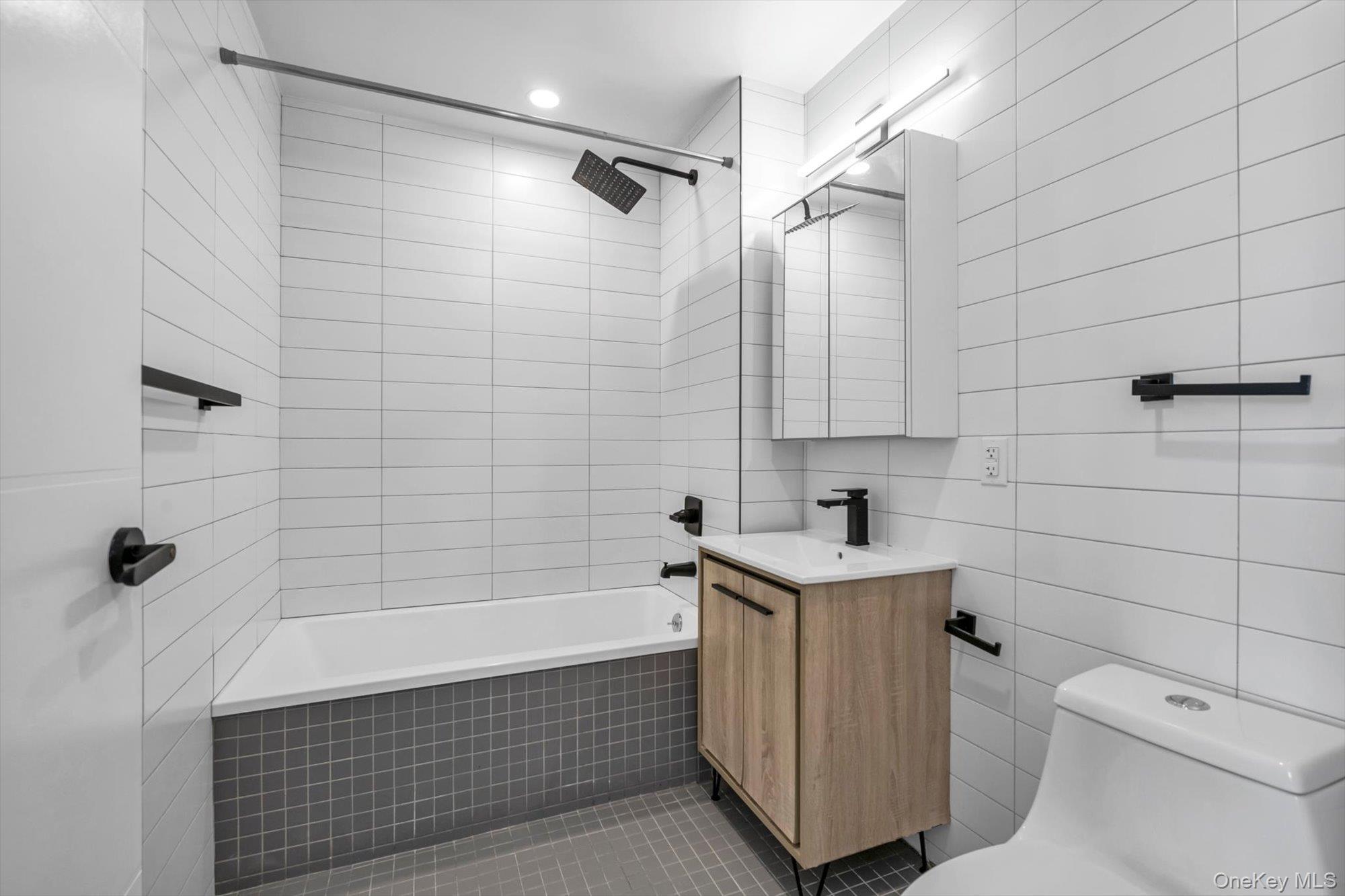 5540 97th Place, Unit 3A photo 9