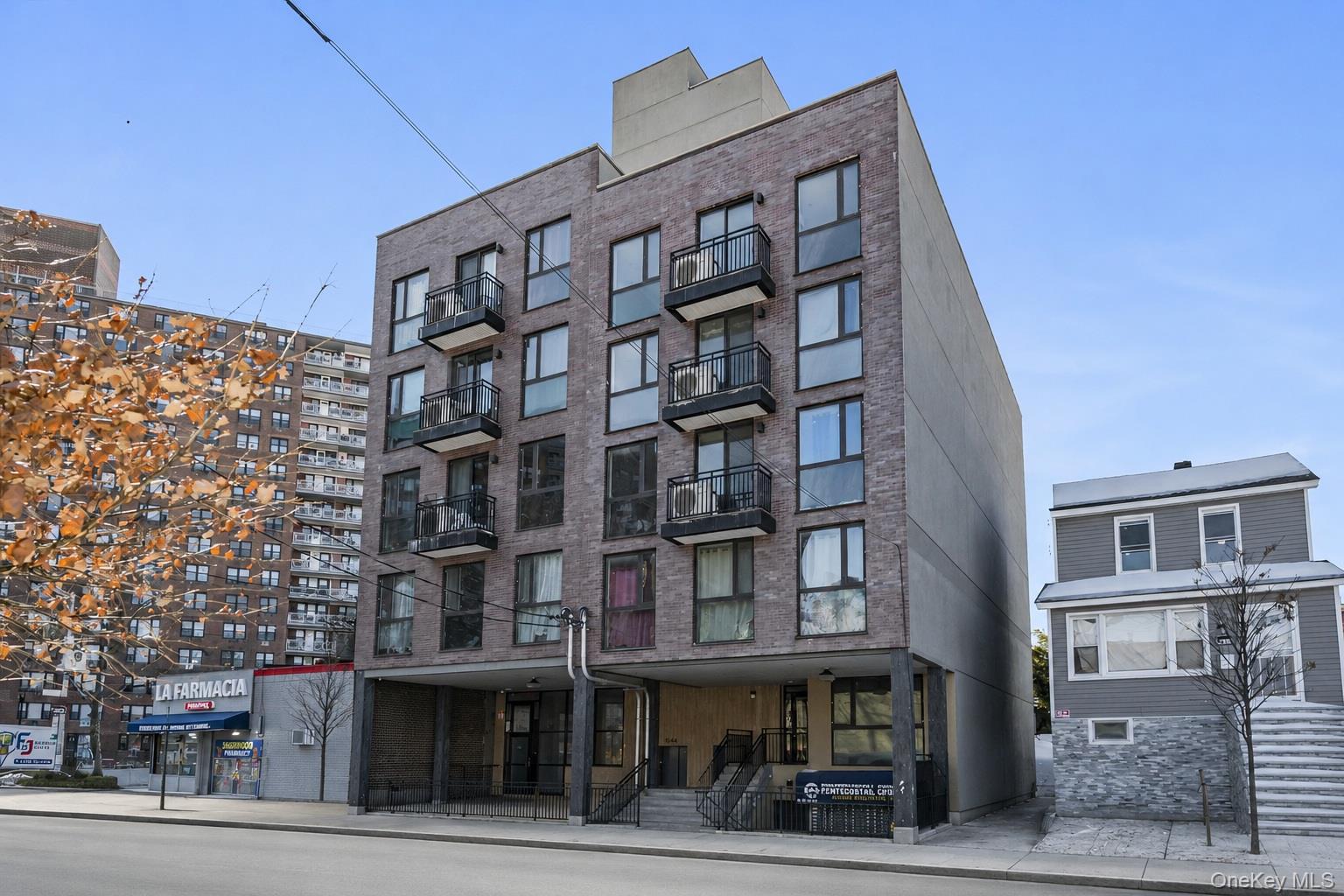 5540 97th Place, Unit 3A