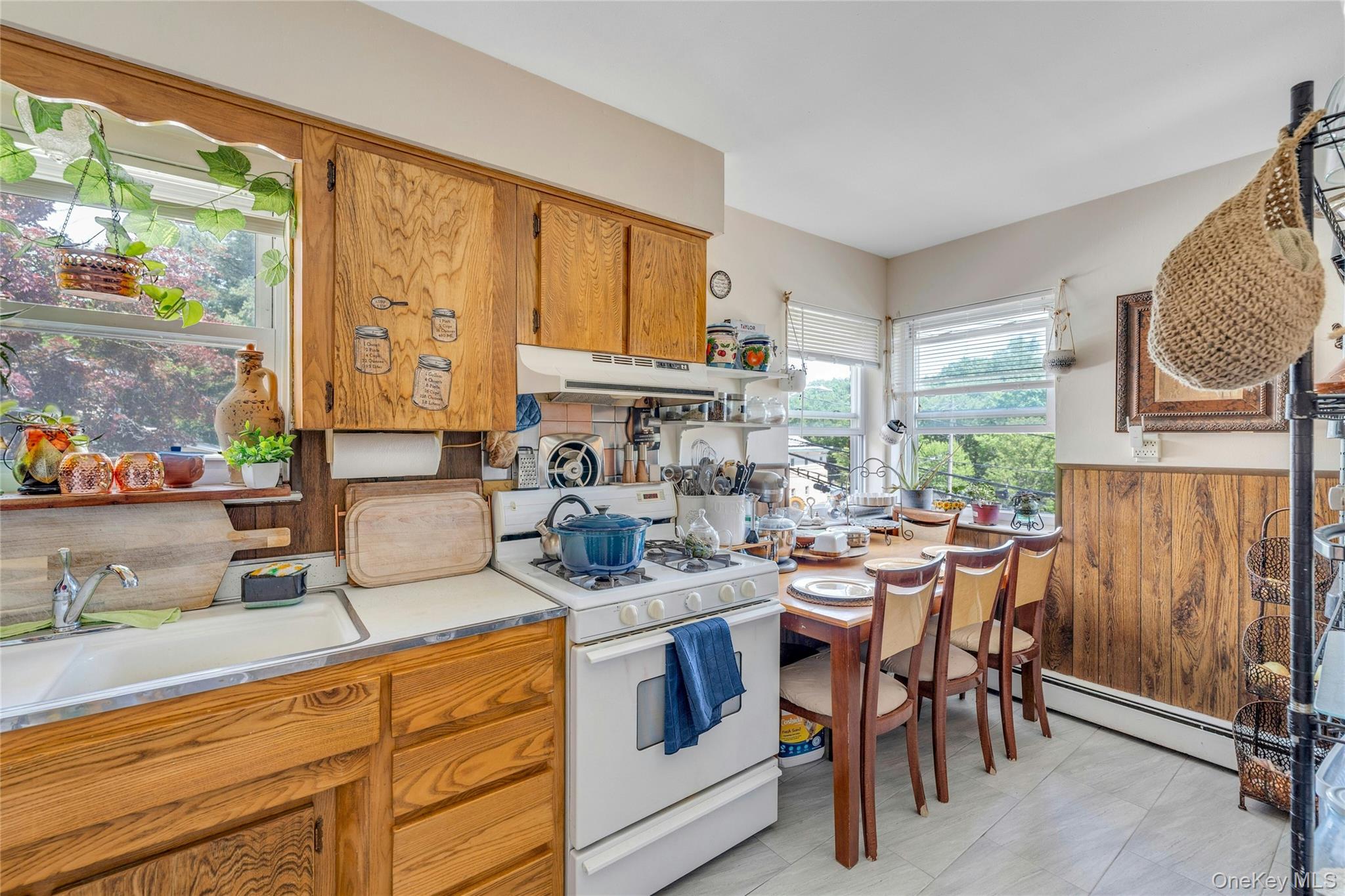 161 S Pearl Street – For Sale photo 24