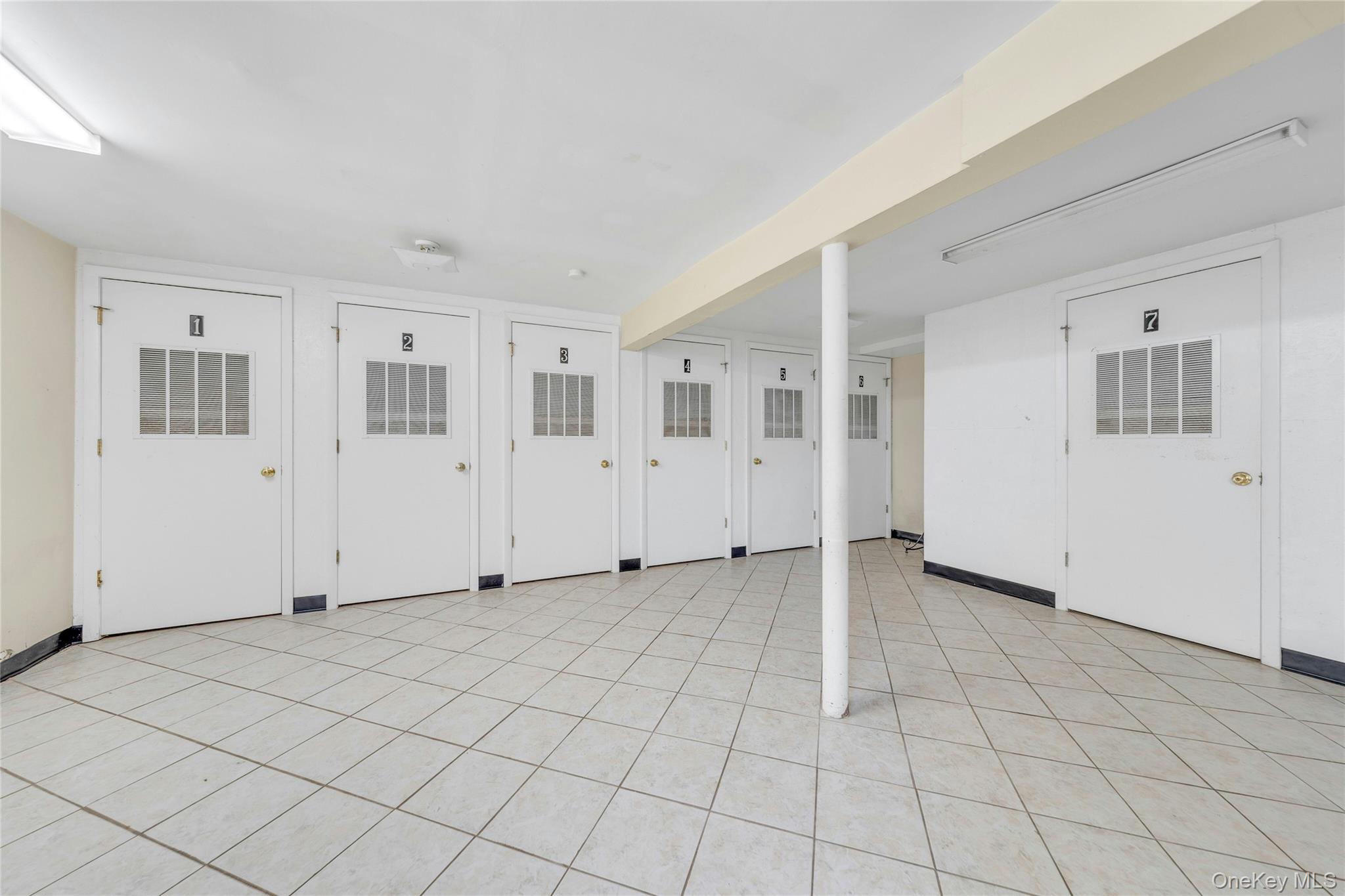 161 S Pearl Street – For Sale photo 28