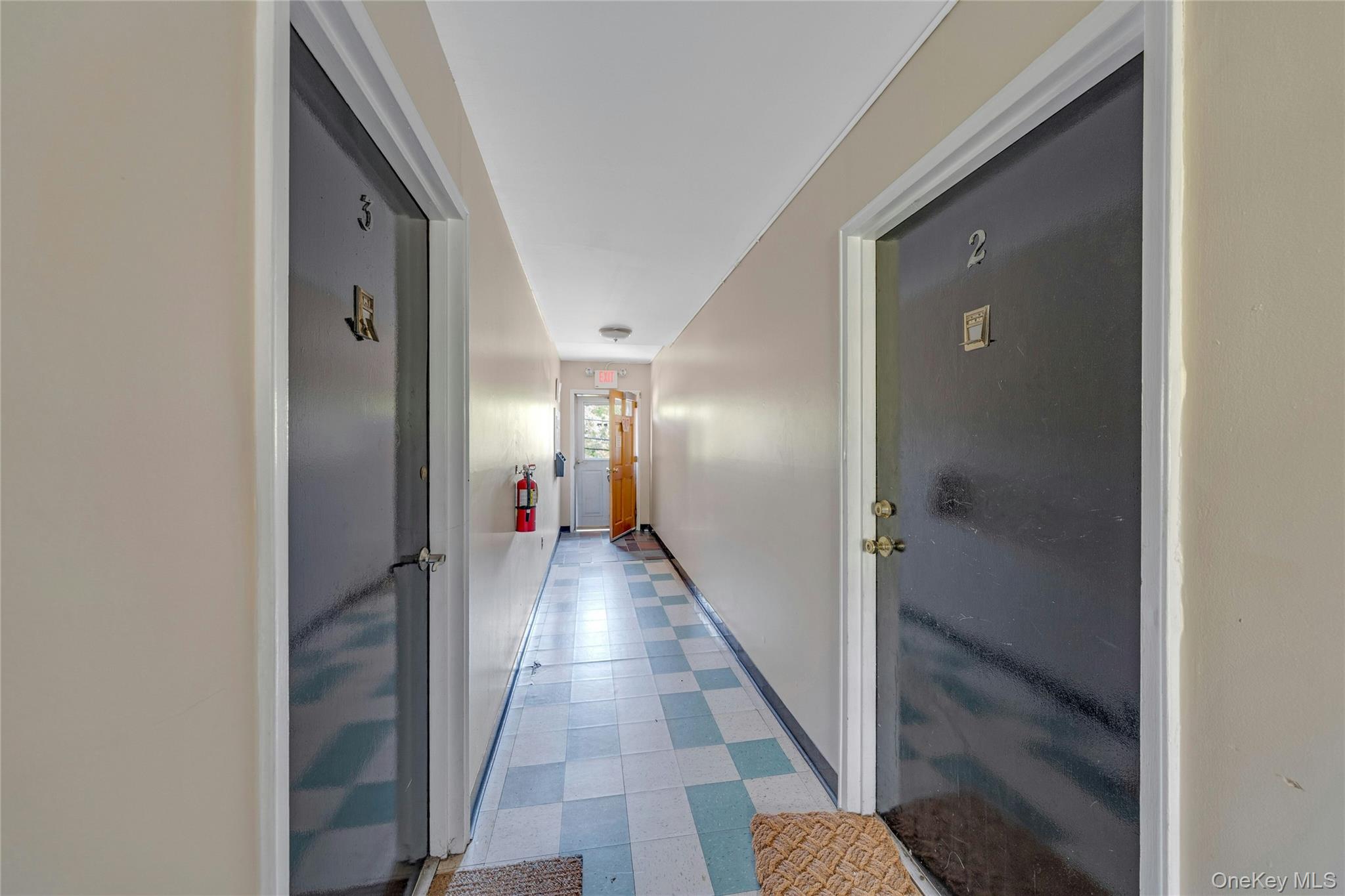 161 S Pearl Street – For Sale photo 2