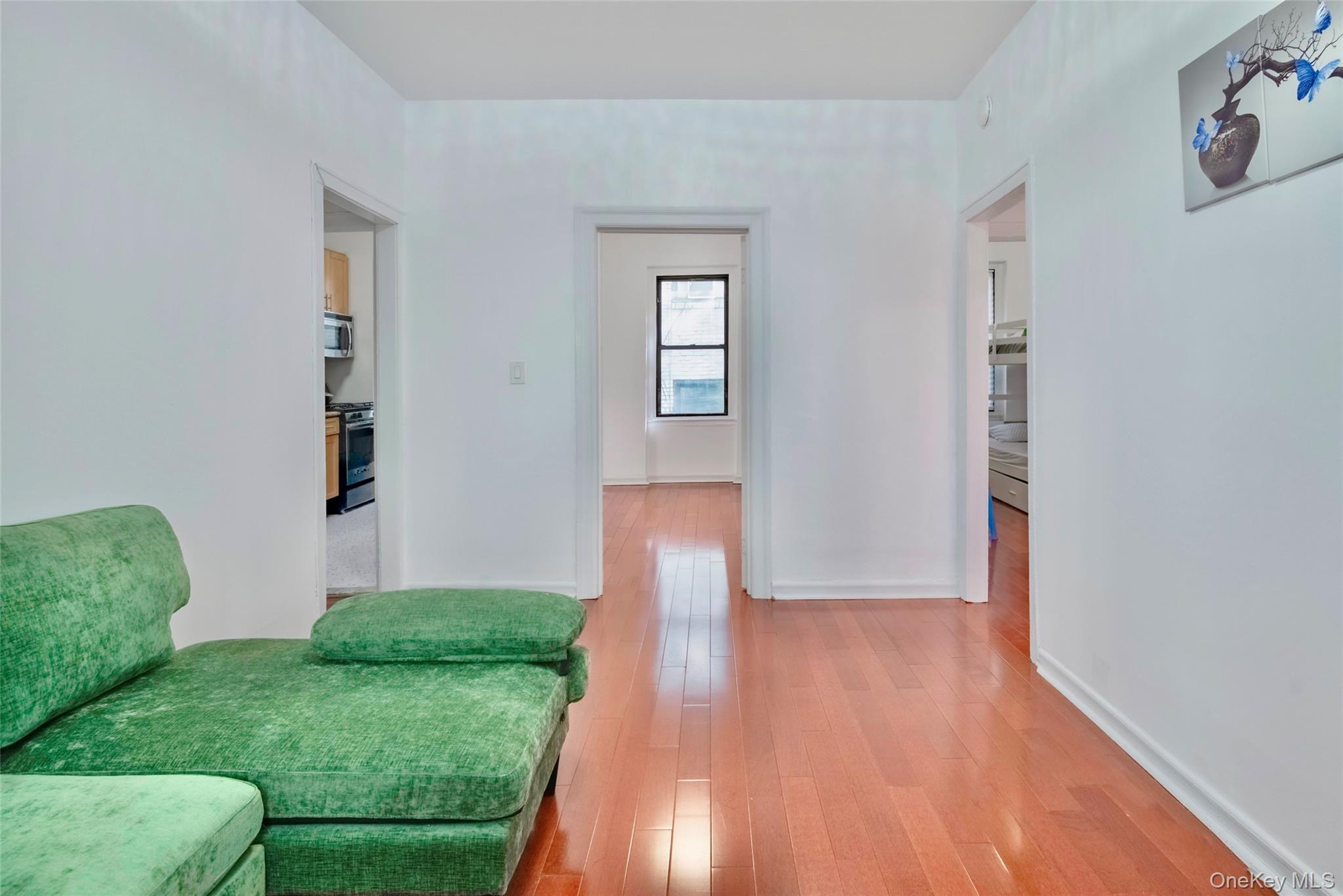21-77 33rd Street, Unit 2A photo 2